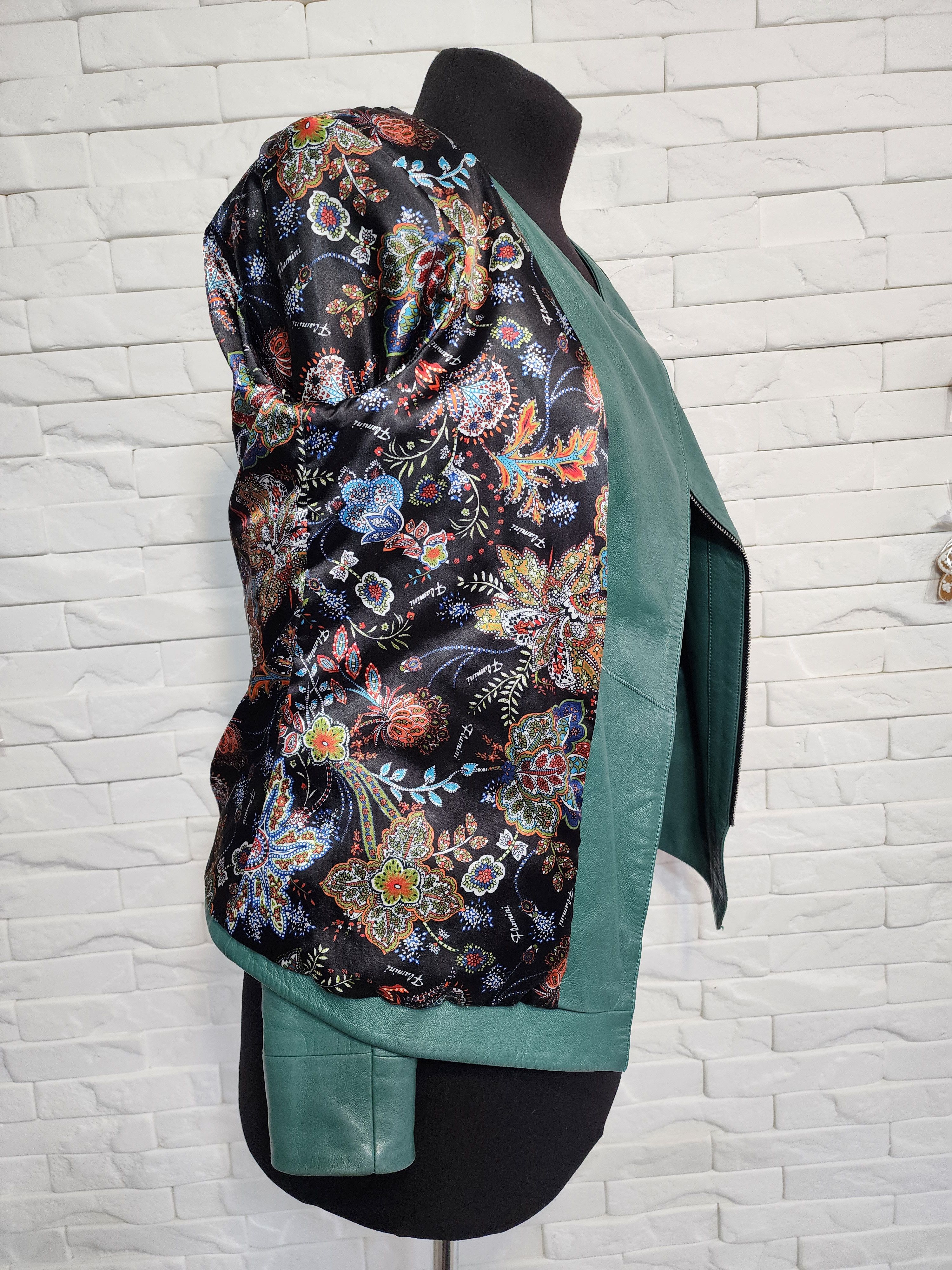 Other Green Leather Jacket: Women's Genuine Zippered Coat. Size M. Size M / US 6-8 / IT 42-44 - 9 Thumbnail