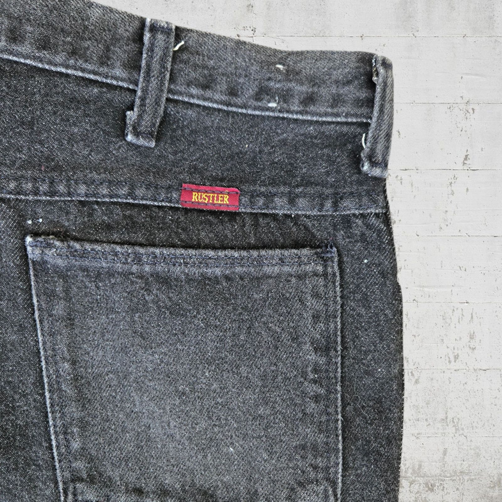 Rustler 2000s Black High Rise Straight Jeans Size 34 x 30 Size US 34 / EU 50 - 8 Thumbnail