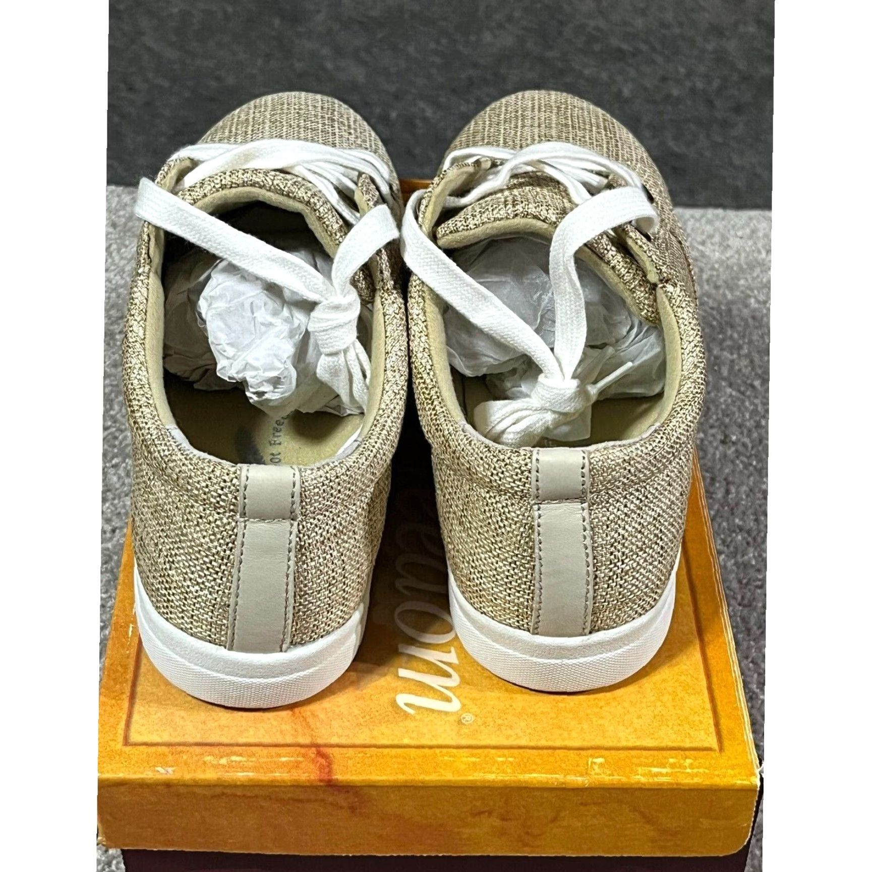 Drew Barefoot Freedom by Drew Womens Sneakers 7.5 Comfort Diabetic Orthopedic Beige Casual Lace Up Low Top M Womens Shoes Size US 8 / IT 38 - 4 Thumbnail