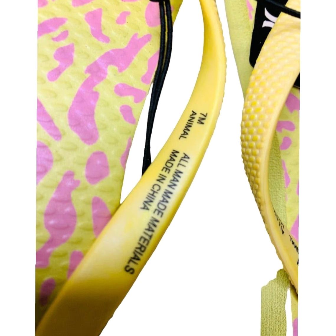Hurley Hurley Womens Flip Flop 7M Sandal Multicolor Yellow Pink Cheetah Sunrise Size US 7 / IT 37 - 7 Thumbnail