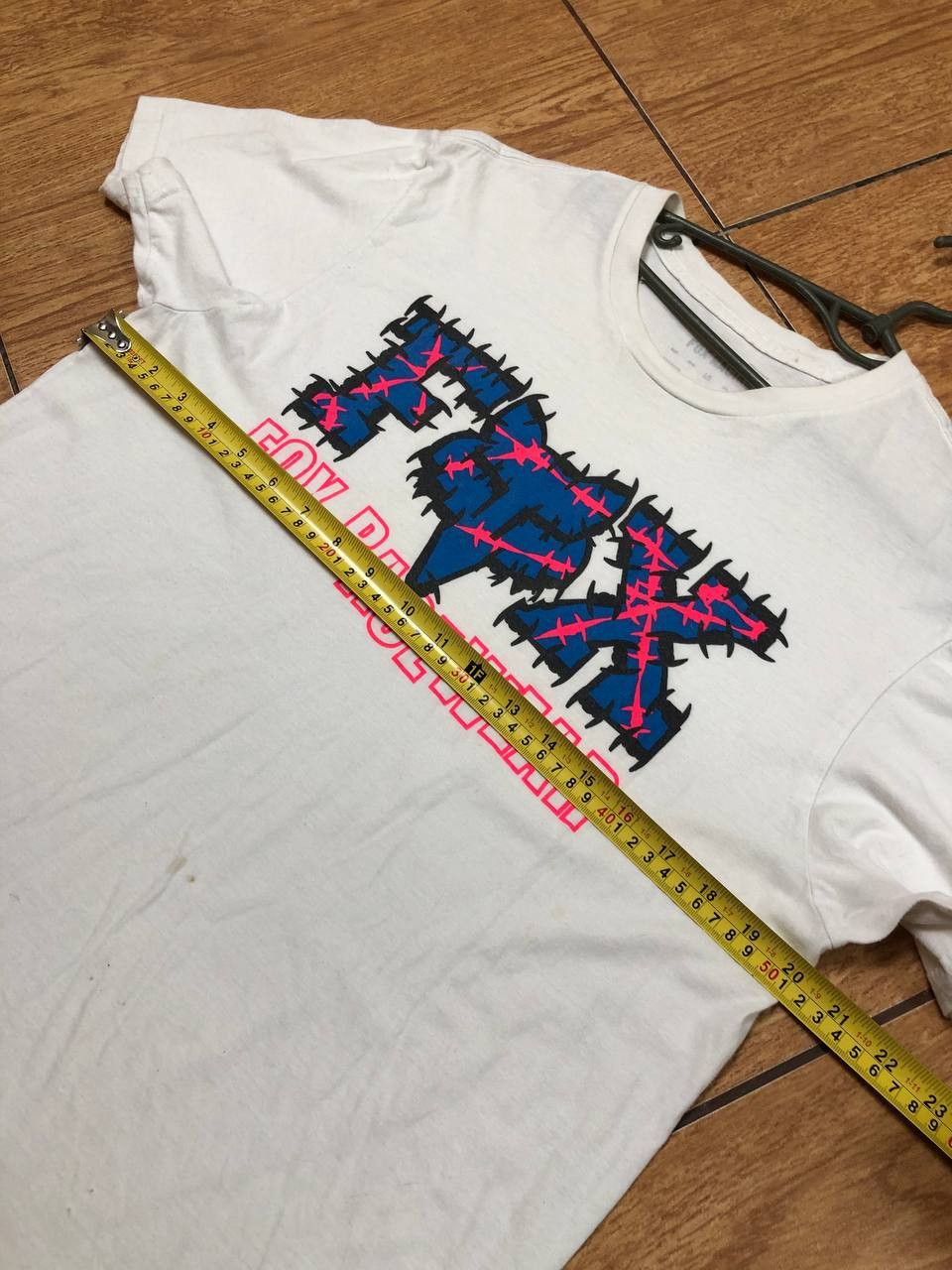 Fox Racing Streetwear T-Shirt Fox Racing big logo white Y2K Vintage Size US L / EU 52-54 / 3 - 17 Thumbnail