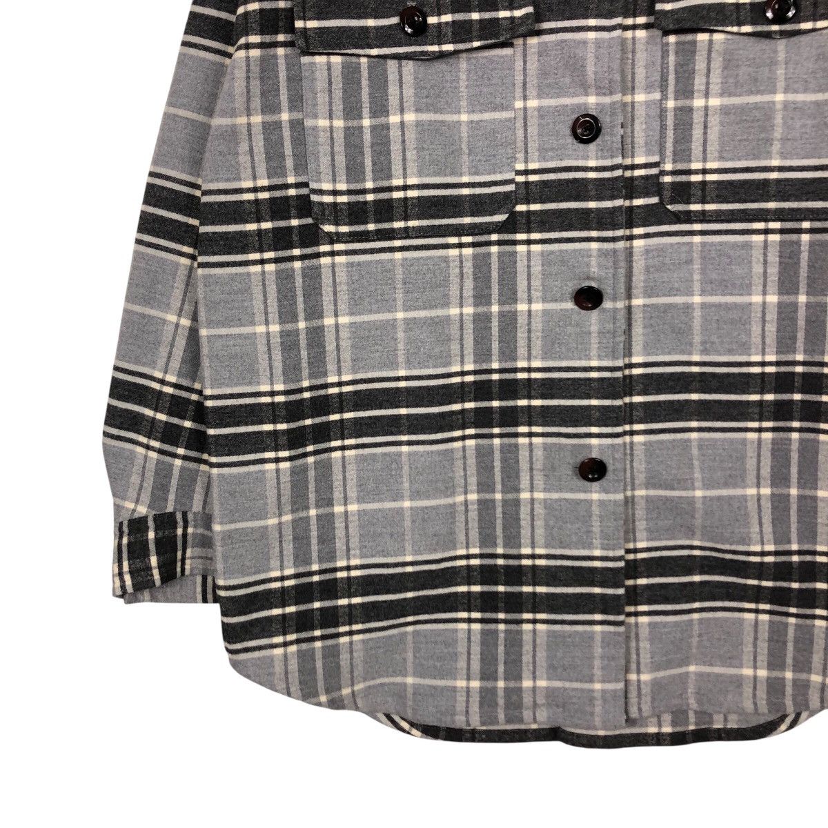 Japanese Brand × Vintage 📌Vintage Wool Button Jacket GU Japan Tartan Issey Miyake Size US L / EU 52-54 / 3 - 5 Thumbnail