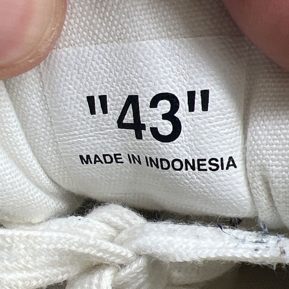 Off-White Off white low vulc canvas white blue Size US 9 / EU 42 - 8 Thumbnail