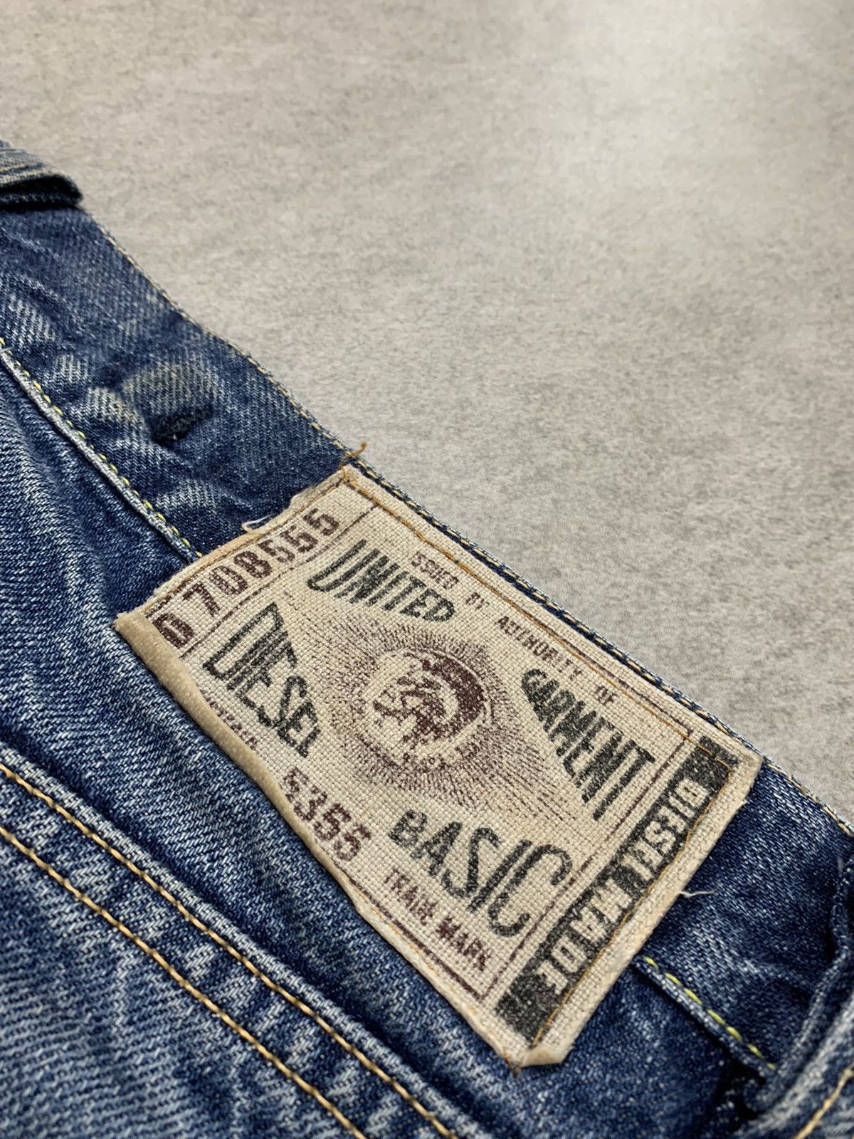 Diesel Y2k 2000s Vintage Diesel faded blue Denim wide leg Jeans Size US 32 / EU 48 - 7 Thumbnail
