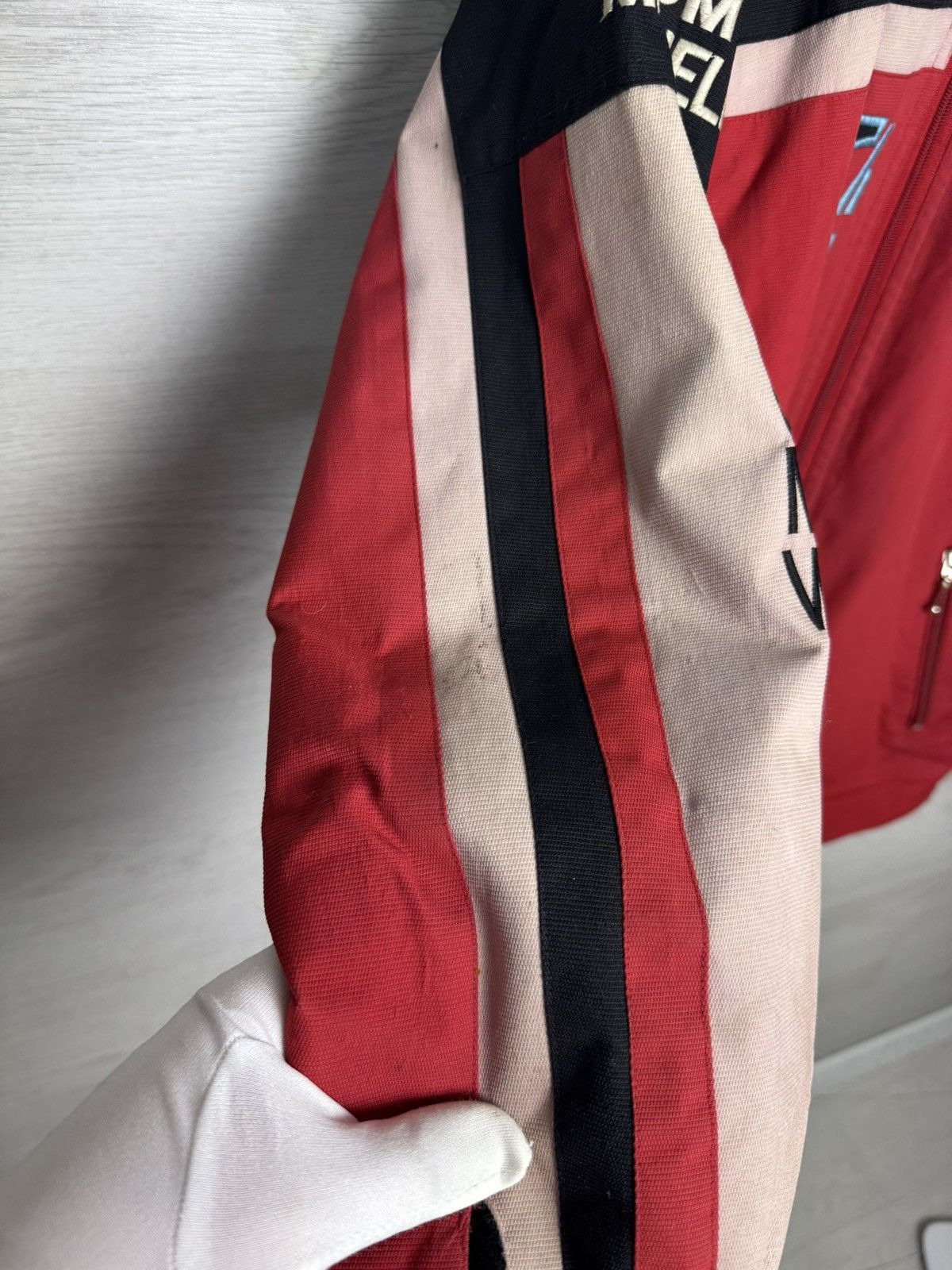 BMW BMW Williams Racing F1 Formula Uno Jacket Red Vintage Size US L / EU 52-54 / 3 - 6 Thumbnail