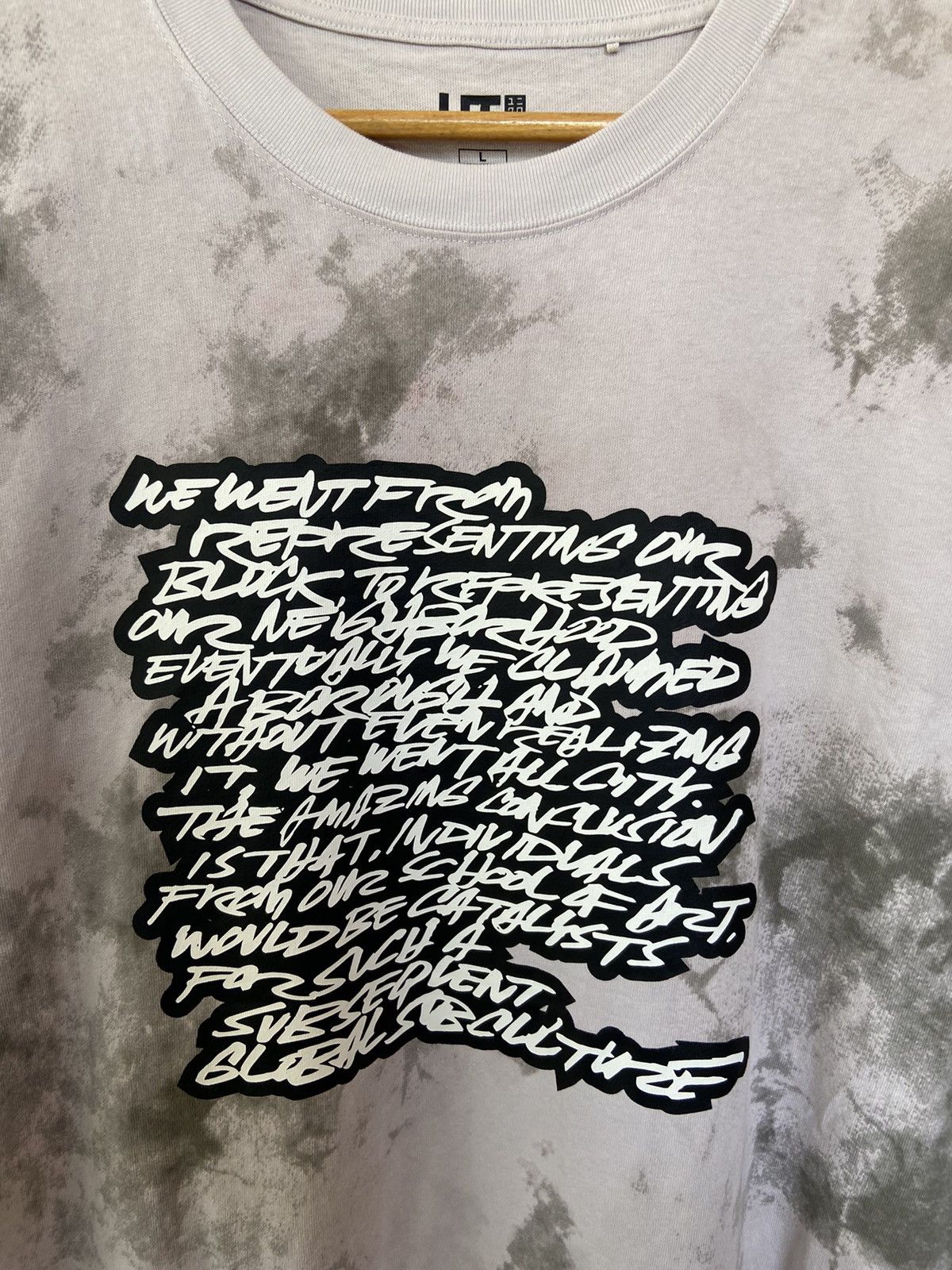 Futura × Uniqlo 🔥 Futura X uniqlo t shirt tye dye Size US XL / EU 56 / 4 - 2 Thumbnail