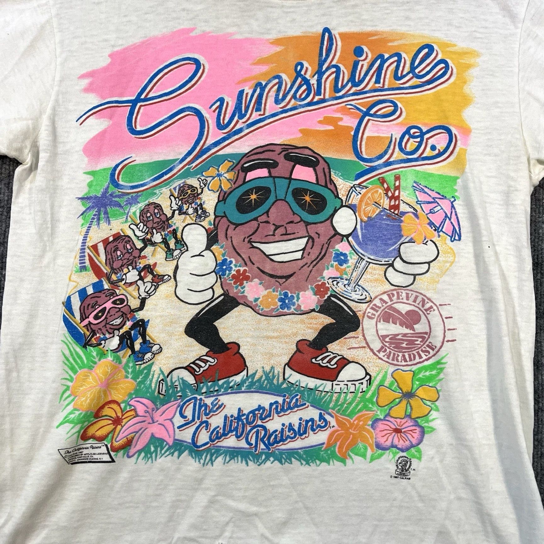 Changes VINTAGE California Raisins VTG 1987 T-Shirt Small White Cartoon 80s 90s Men Shirt Short Sleeve Size US S / EU 44-46 / 1 - 2 Thumbnail