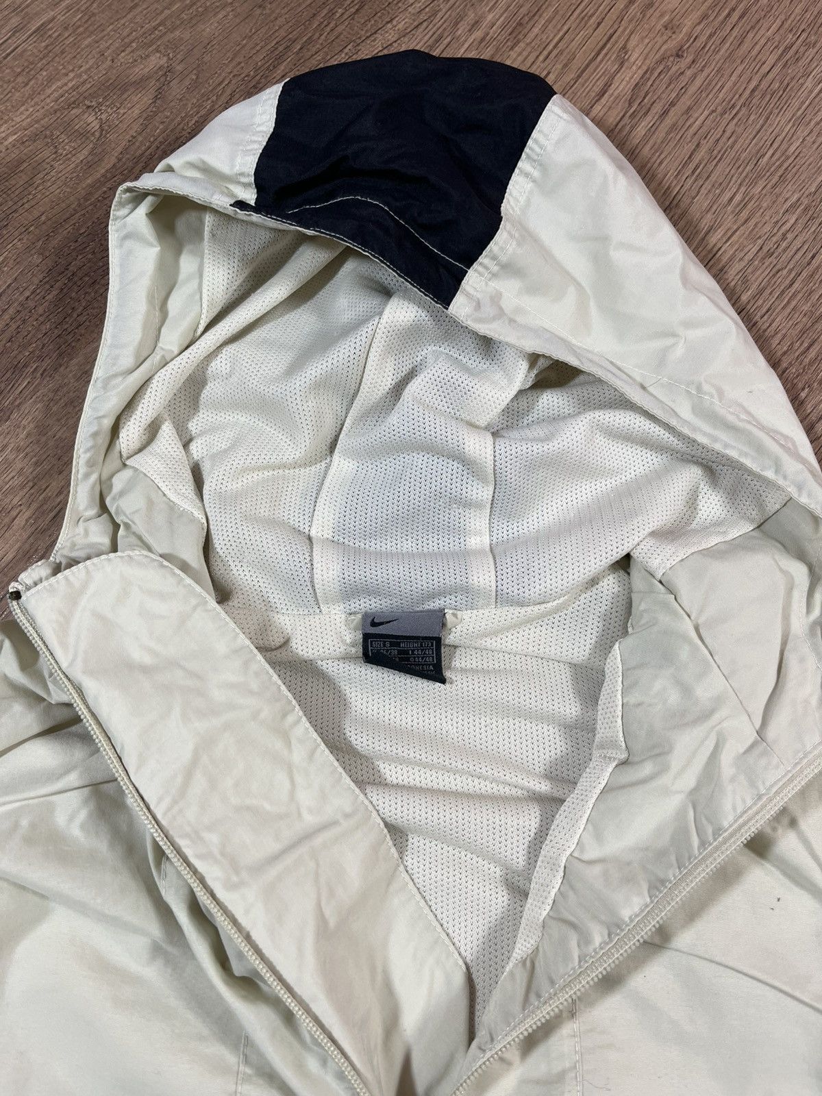 Nike Vintage Nike Nylon Anorak Jacket 90s Size US S / EU 44-46 / 1 - 6 Thumbnail