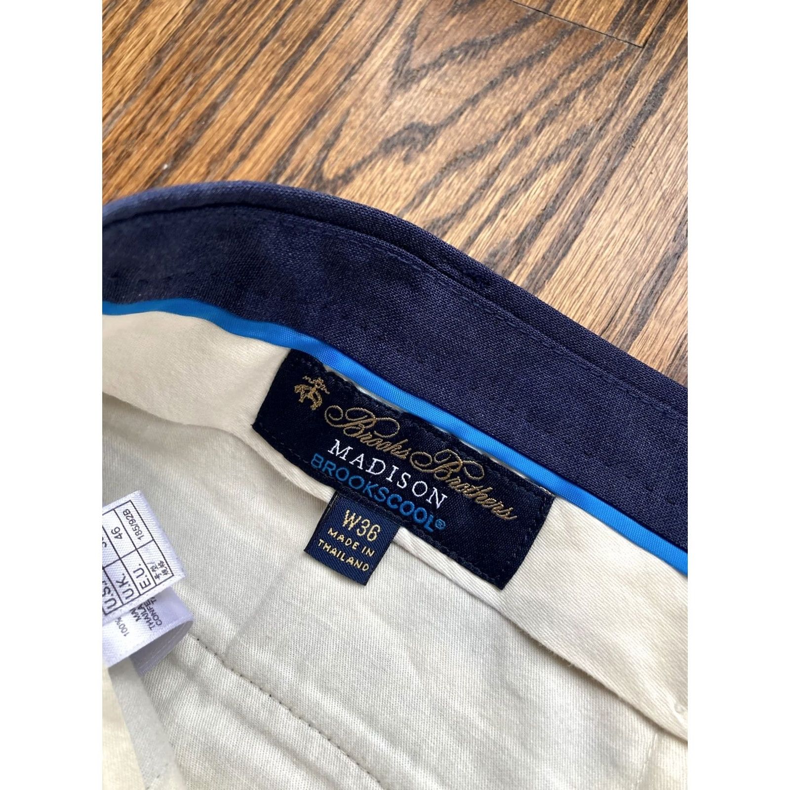 Brooks Brothers Brooks Brothers Dress Pants Mens 36x29 Navy Blue Wool Flat Front Regular Slacks Mens Dress Pants Blue Wool Classic Madison Slacks Size US 36 / EU 52 - 7 Thumbnail
