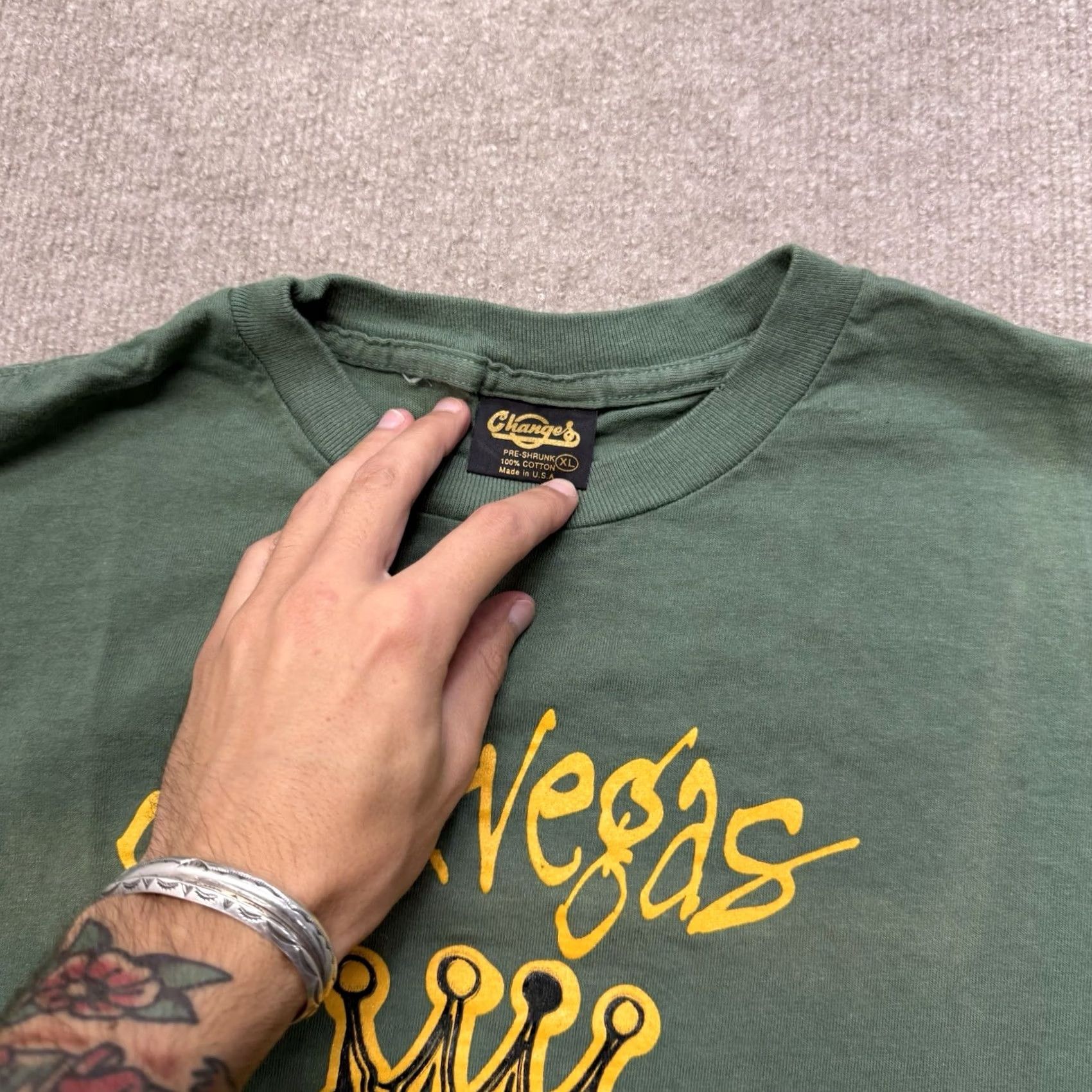 Vintage VINTAGE Sheffvegas Dog T Shirt Mens XL Green Tee 90s Rap Graphic Cotton Crew Neck Short Sleeve Size US XL / EU 56 / 4 - 6 Thumbnail