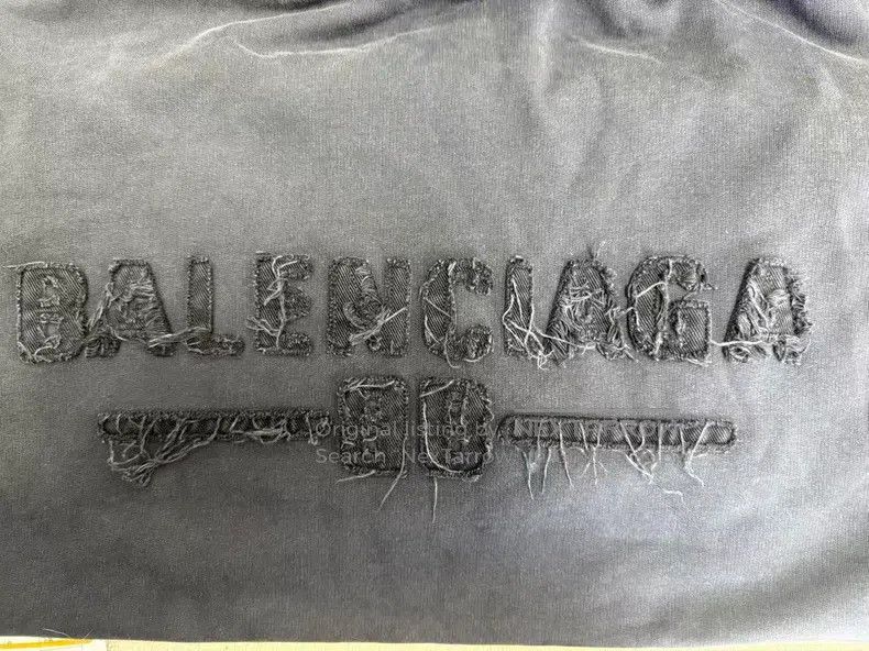 Balenciaga Balenciaga Solid color drop shoulder long-sleeve hooded zi Size US XS / EU 42 / 0 - 3 Thumbnail