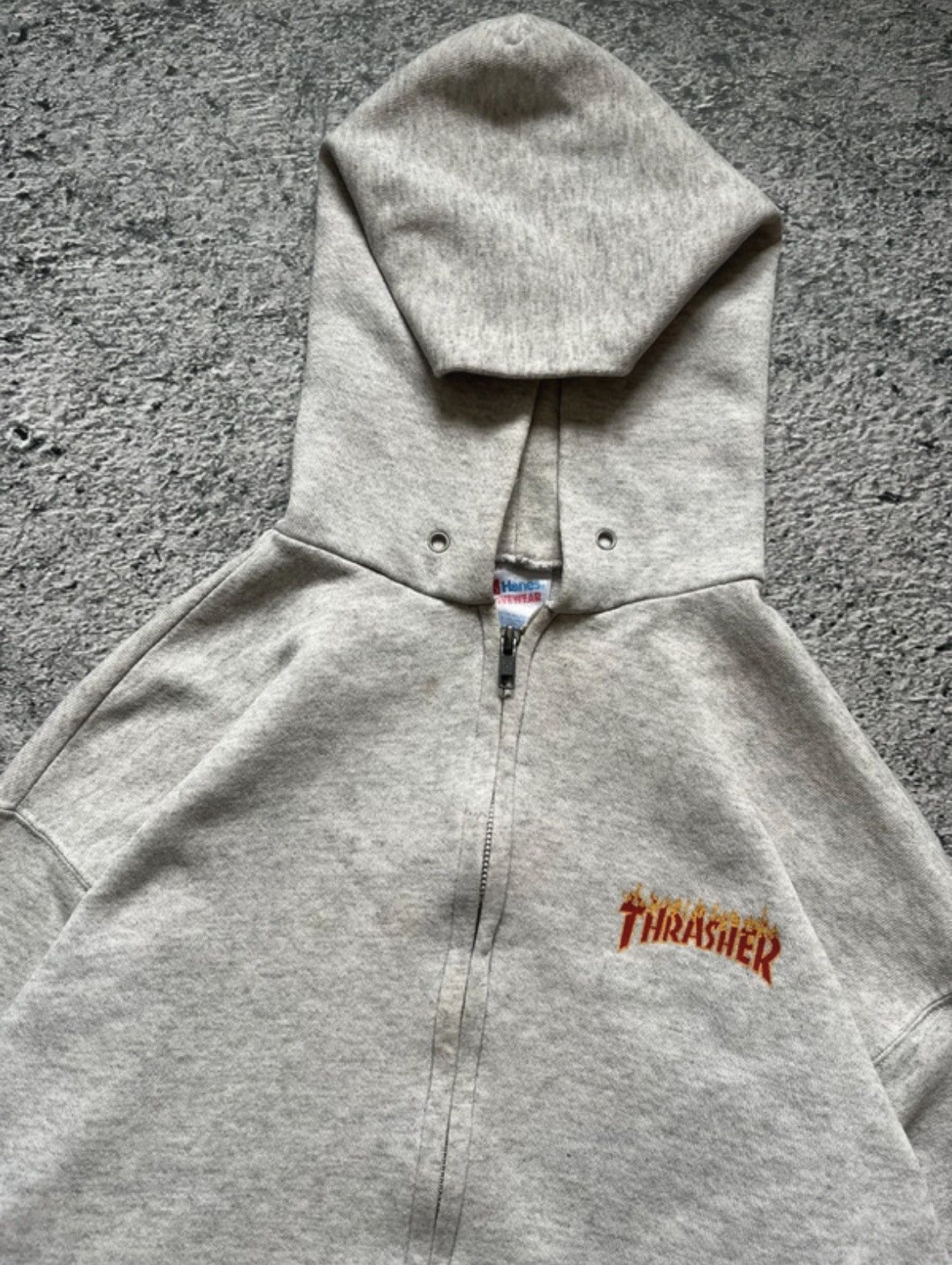 Thrasher Vintage Thrasher Hanes Hoodie Size US XL / EU 56 / 4 - 1 Thumbnail