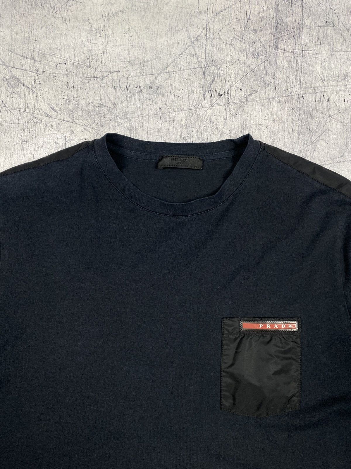 Prada Prada Nylon Pocket Red Tab Dark Navy T Shirt Size US L / EU 52-54 / 3 - 5 Thumbnail