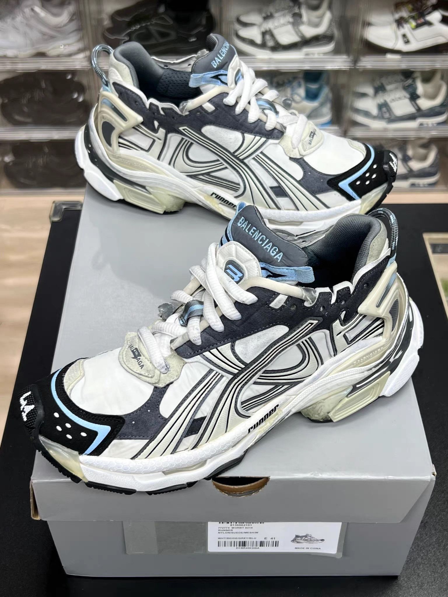 Balenciaga Balenciaga Runner Sneakers K15 Size US 8 / EU 41 - 1 Thumbnail
