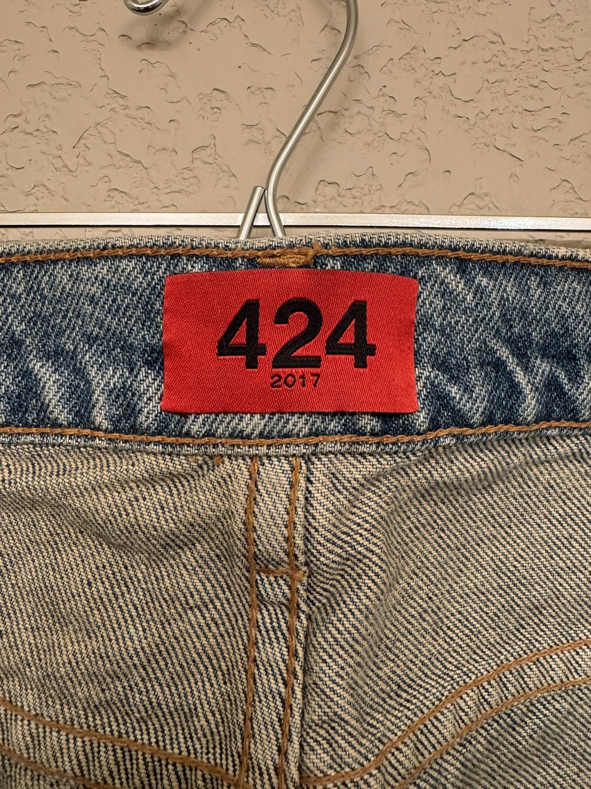 424 424 on Fairfax Light Blue Denim Size 29 Size US 29 - 6 Thumbnail