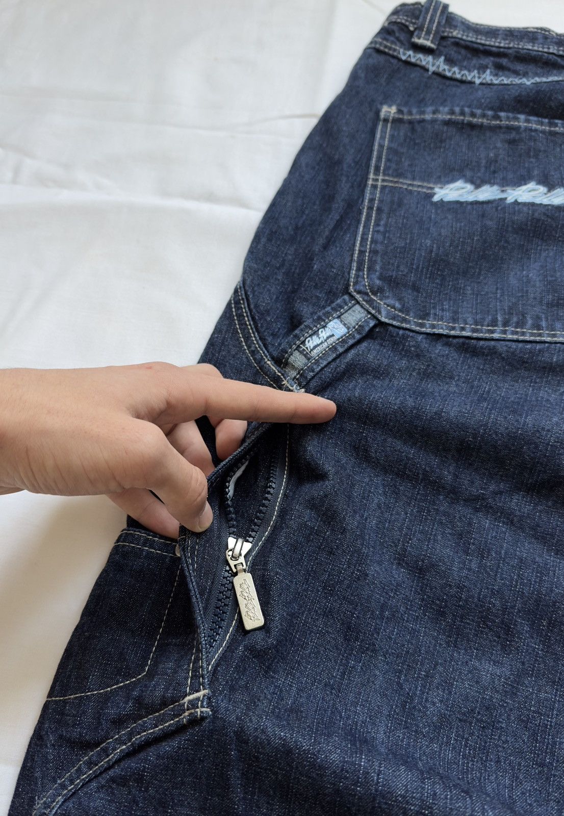Pelle Pelle VINTAGE PELLE PELLE DENIM RAP BAGGY CARPENTER 90S RARE JEANS Size US 38 / EU 54 - 9 Thumbnail