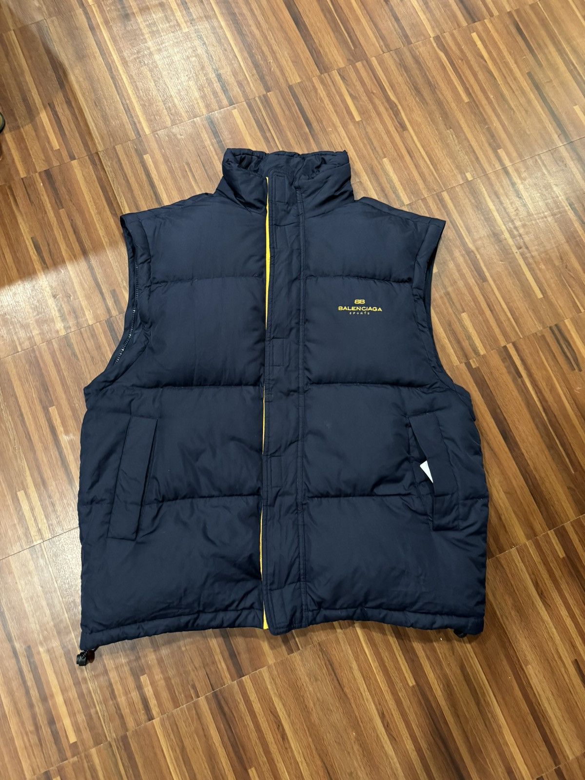 Balenciaga Balenciaga Puffee 2/1 Jacket & Vest Size US XL / EU 56 / 4 - 3 Thumbnail