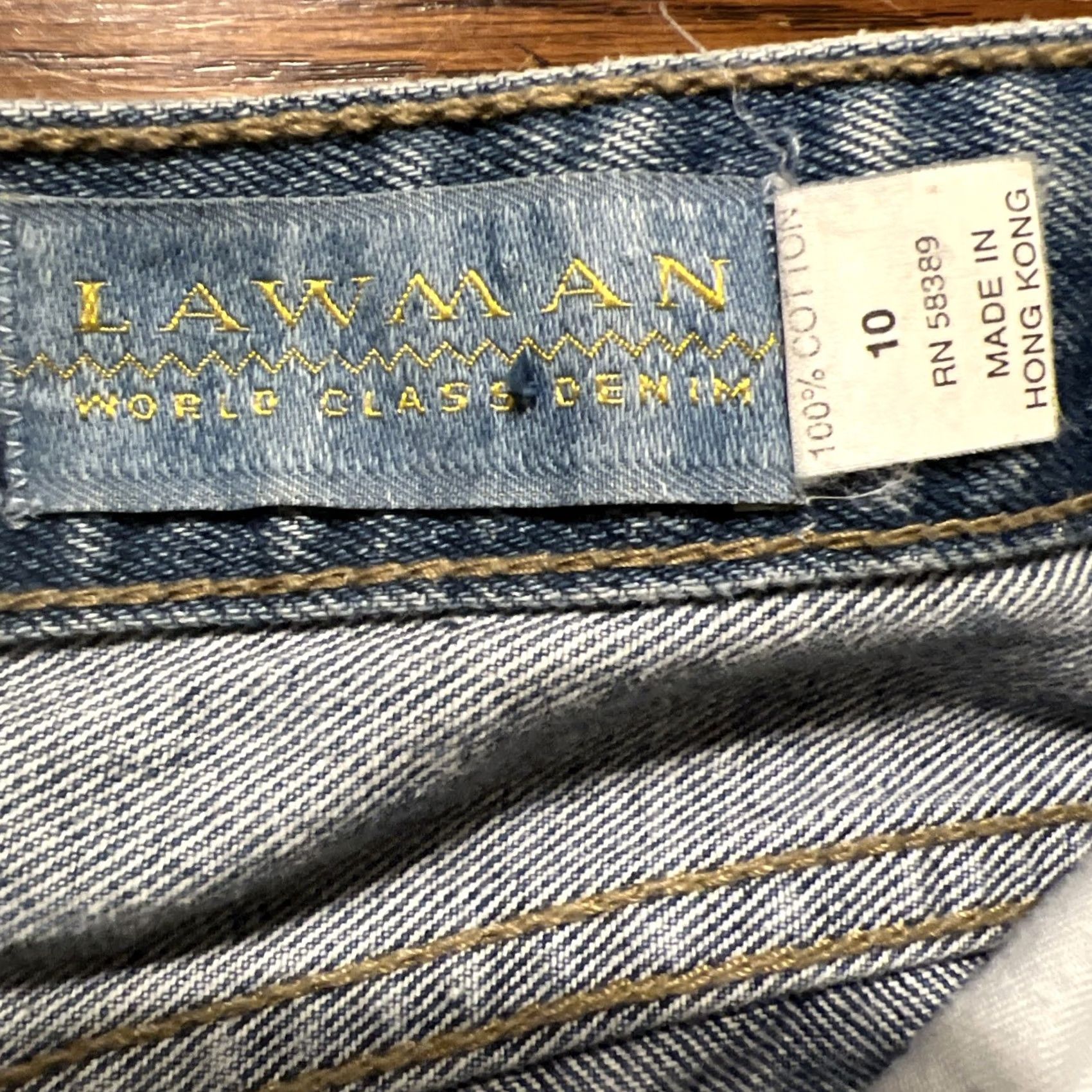 Vintage VINTAGE Lawman Jeans Women's High Waist Wide-Leg Blue 10 Denim 100% Cotton Regular Size Women Size 32" / US 10 / IT 46 - 2 Thumbnail