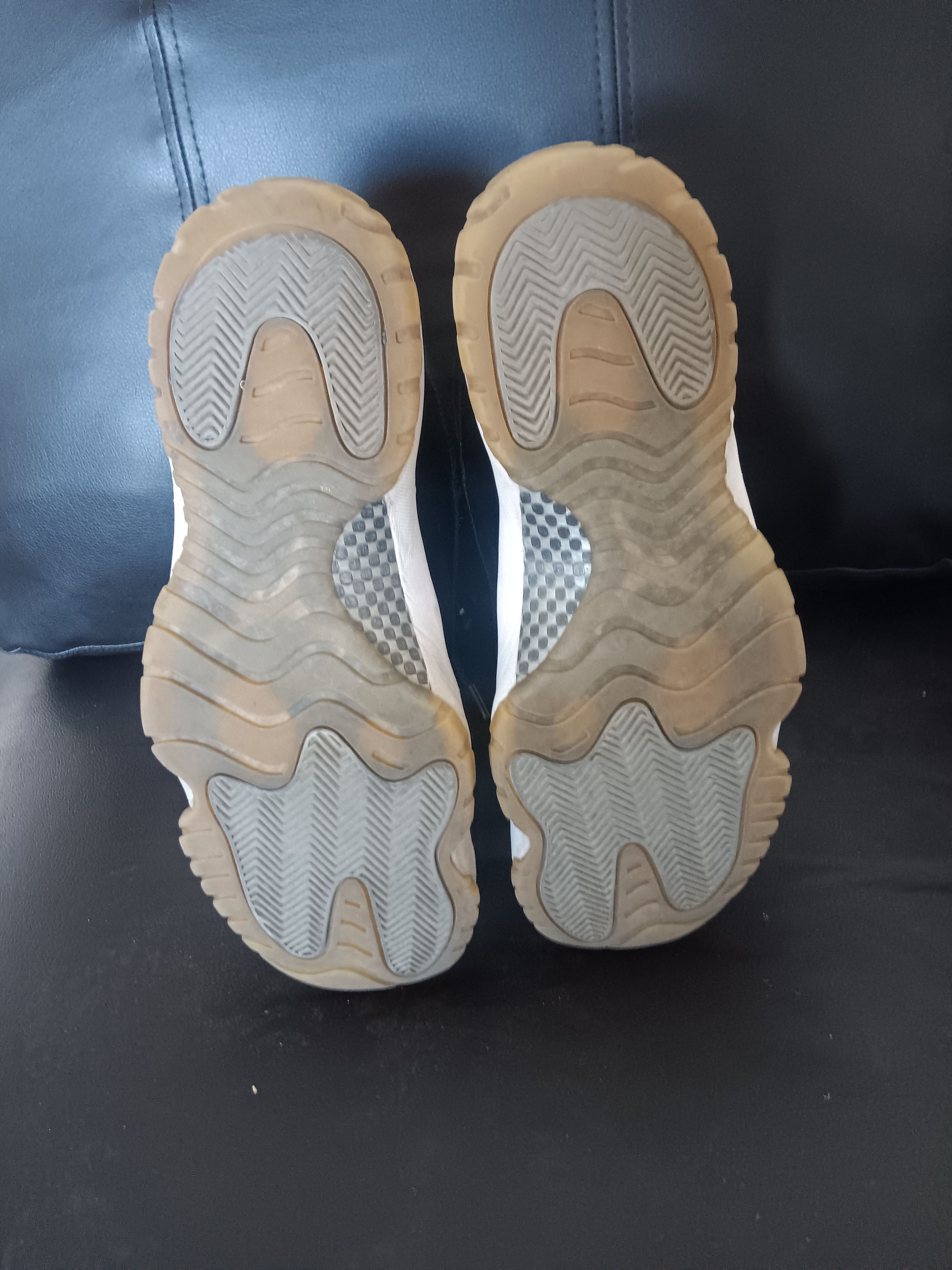 Jordan Brand Nike Air Jordan Retro 11 Size US 13 / EU 46 - 6 Thumbnail