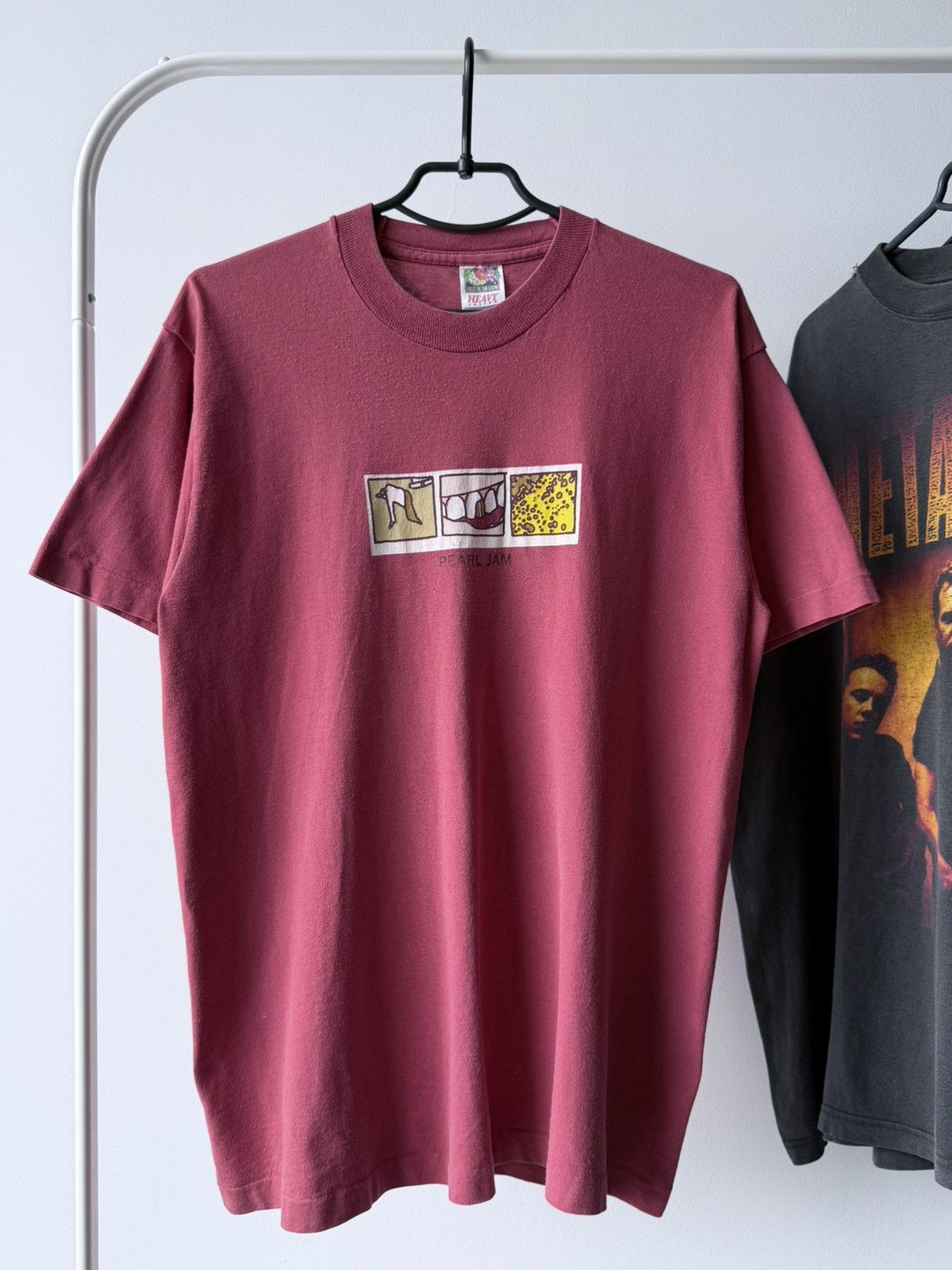 Band Tees Vintage 90s Pearl Jam Box Logo Tour T-Shirt Tee Size US L / EU 52-54 / 3 - 1 Thumbnail