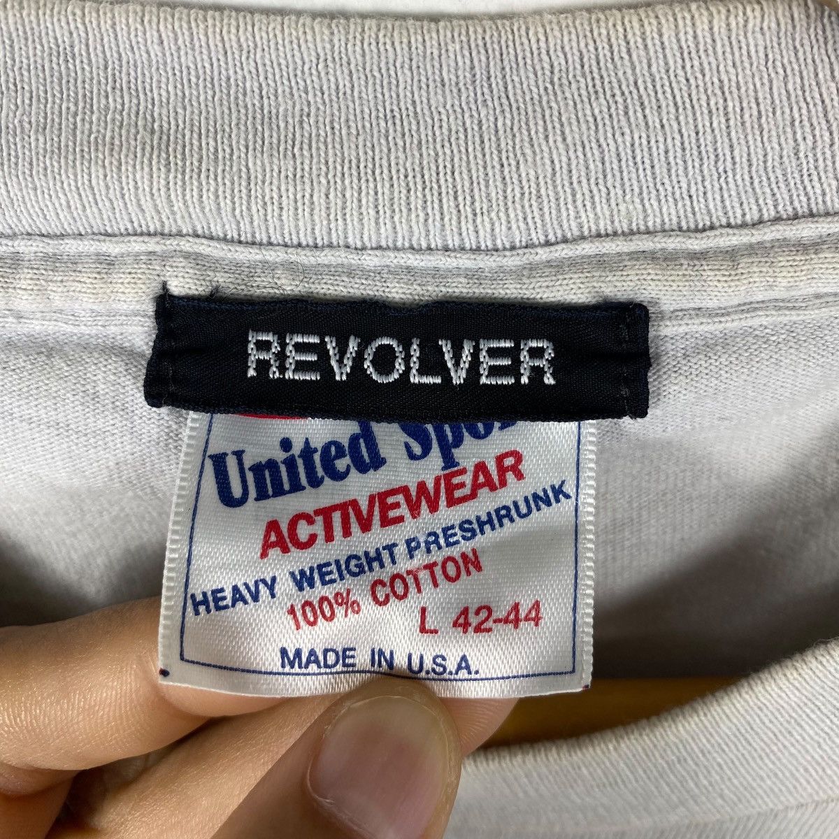 Japanese Brand Vintage 1999 REVOLVER Abstract Lines Brand Tee Shirt Large Size US L / EU 52-54 / 3 - 5 Thumbnail