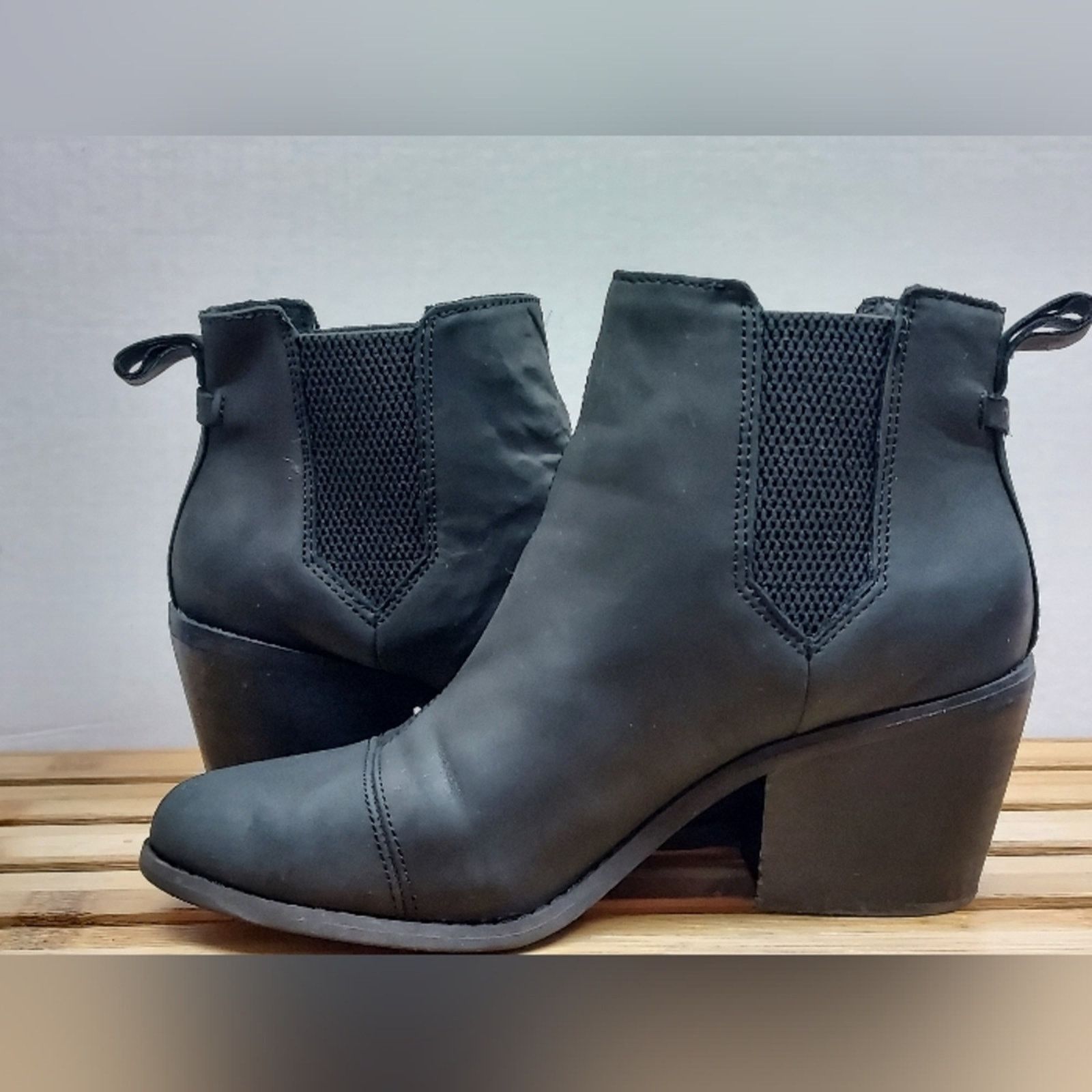 Toms TOMS Womens Black Everly Leather Pull On Ankle Boots Size 9 Size US 9 / IT 39 - 8 Thumbnail