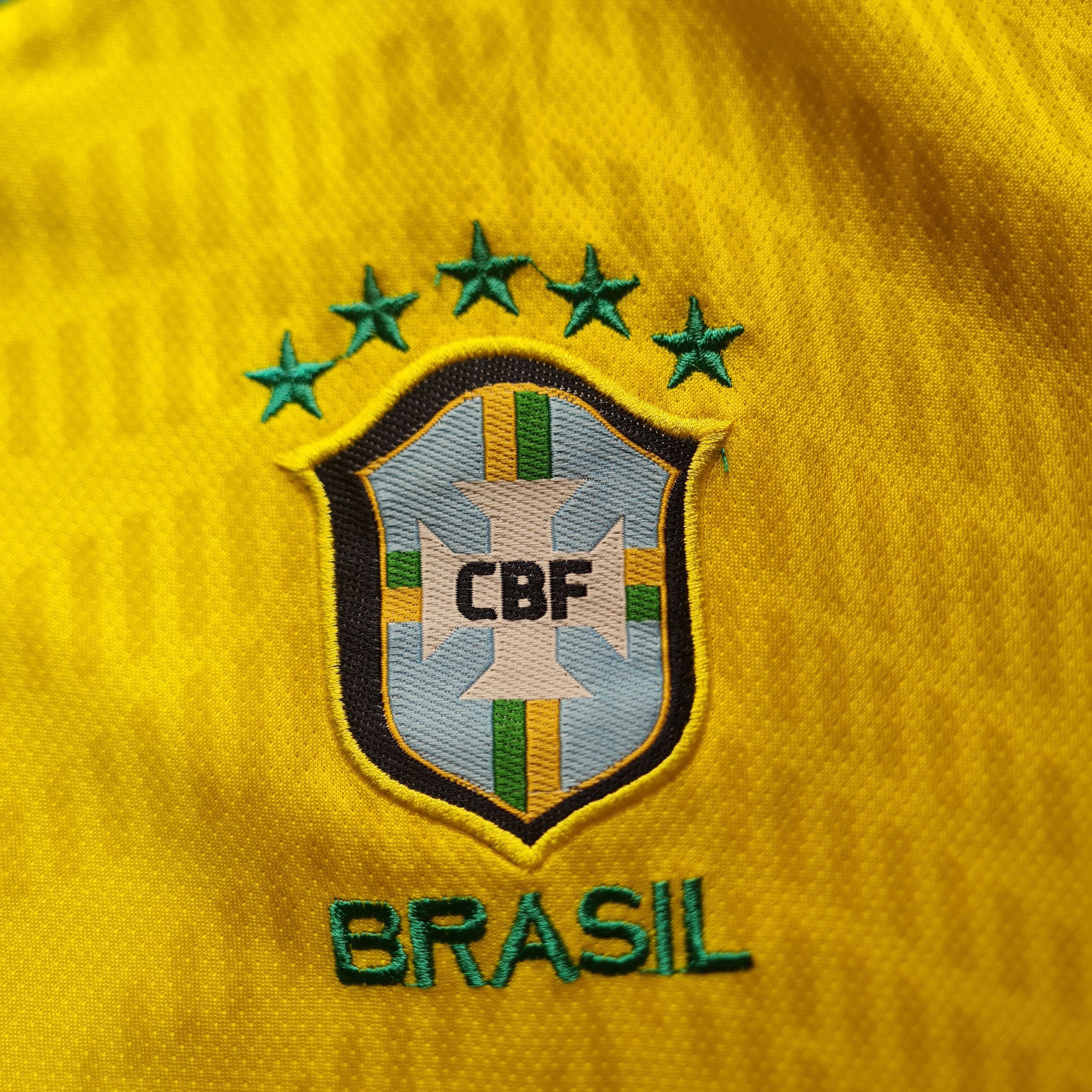 Vintage International Brazil Team T-Shirt Size US L / EU 52-54 / 3 - 5 Thumbnail