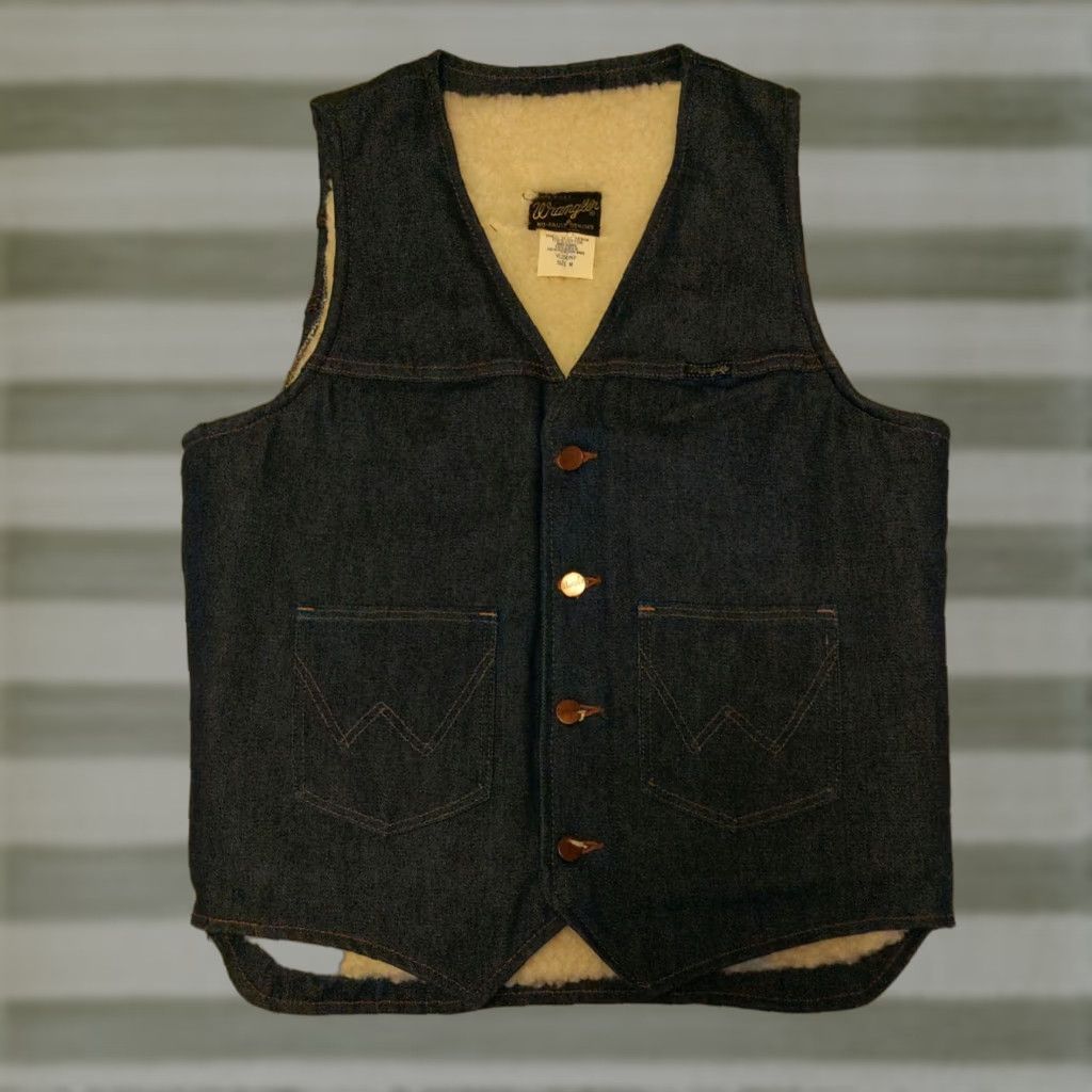 Wrangler VTG Wrangler Denim SHERPA Lined VEST Biker Western USA Medium M Mens Blue Cotton Denim Vest Size US 31 - 1 Thumbnail