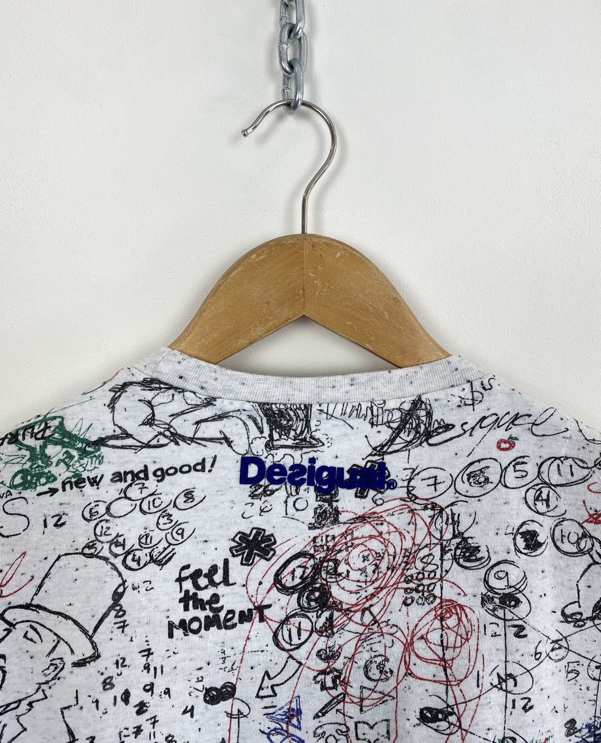 Desigual Desigual White Short Sleeve T-Shirt Men’s Size 2XL Top Size US XXL / EU 58 / 5 - 5 Thumbnail