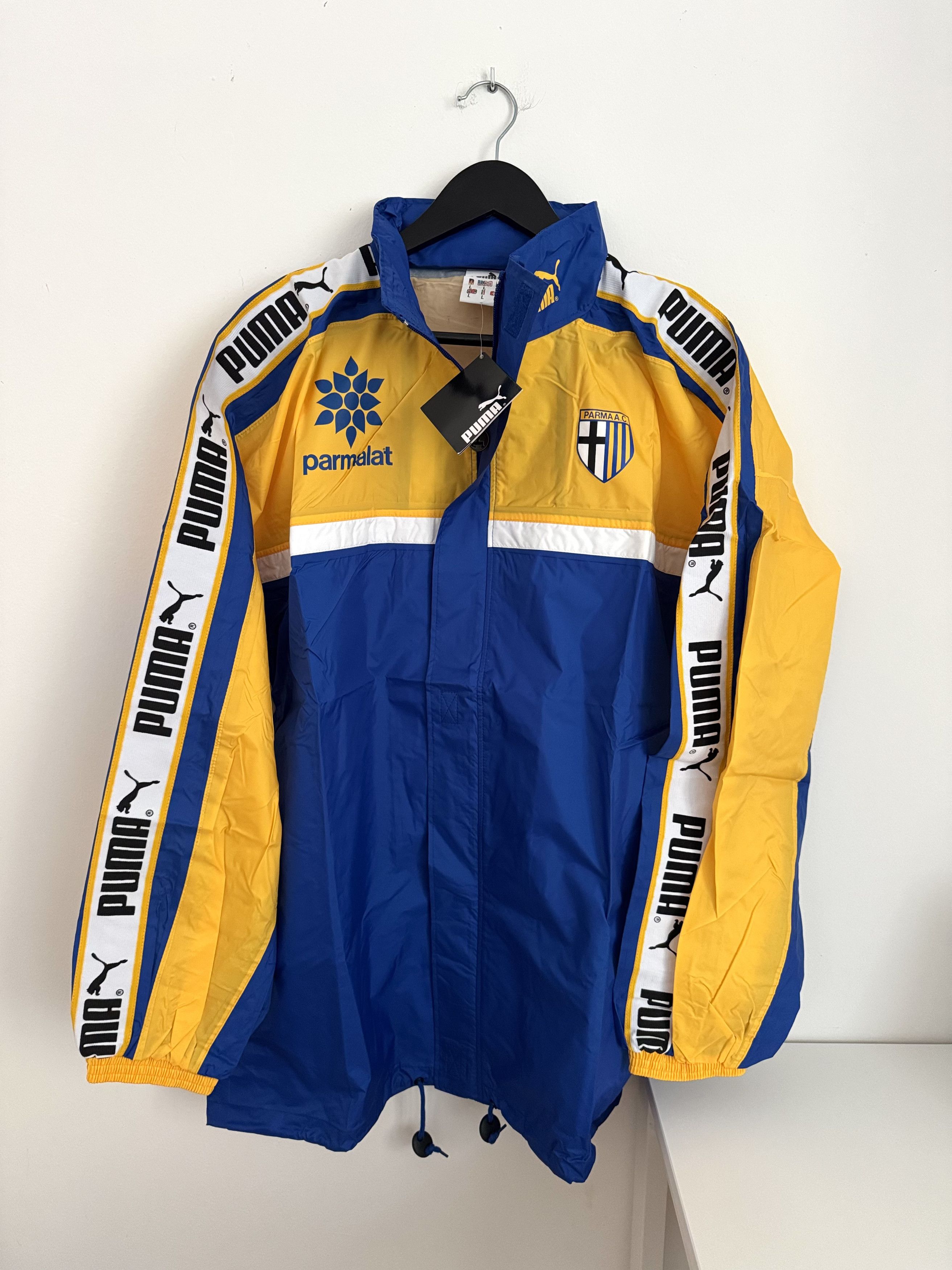 Puma Vintage-Style Parma Calcio Puma Jacket New Football Size US L / EU 52-54 / 3 - 2 Thumbnail