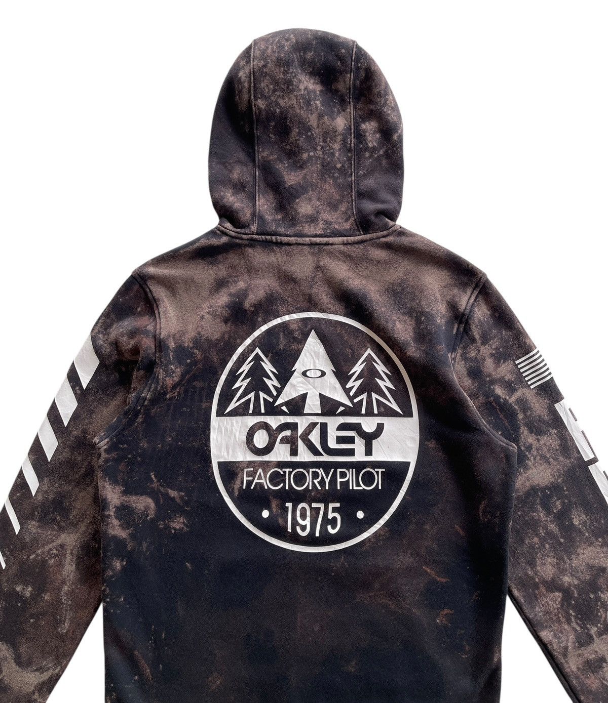 Oakley Oakley Tie-Dye Hoodie Size US M / EU 48-50 / 2 - 5 Thumbnail