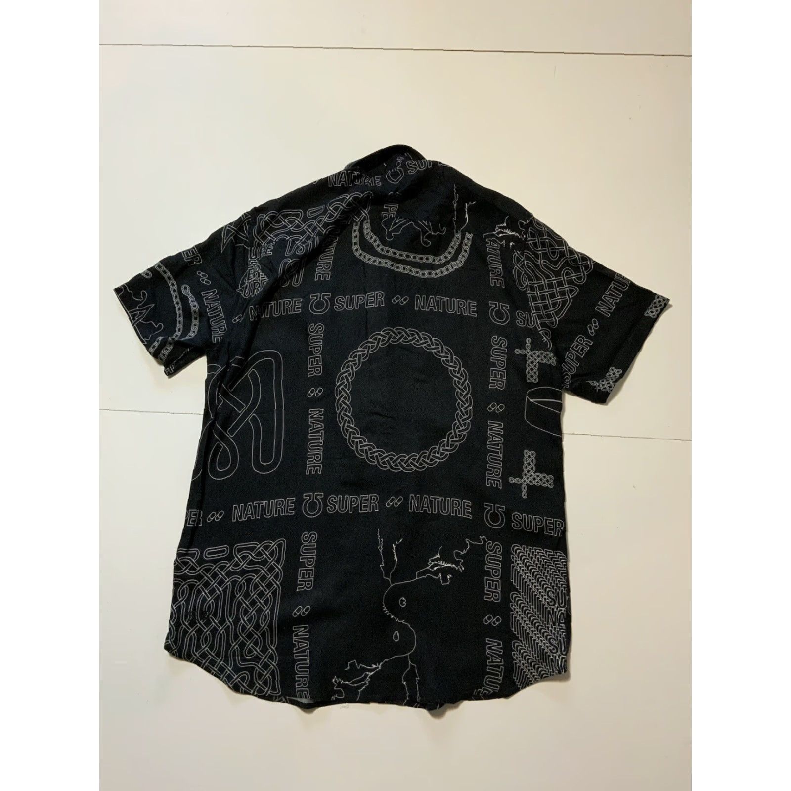 Ksubi VINTAGE Ksubi Super Nature All Over Print Pentagram Star Black S/S Button Shirt Sz. M Mens Moderate? Size US M / EU 48-50 / 2 - 4 Thumbnail