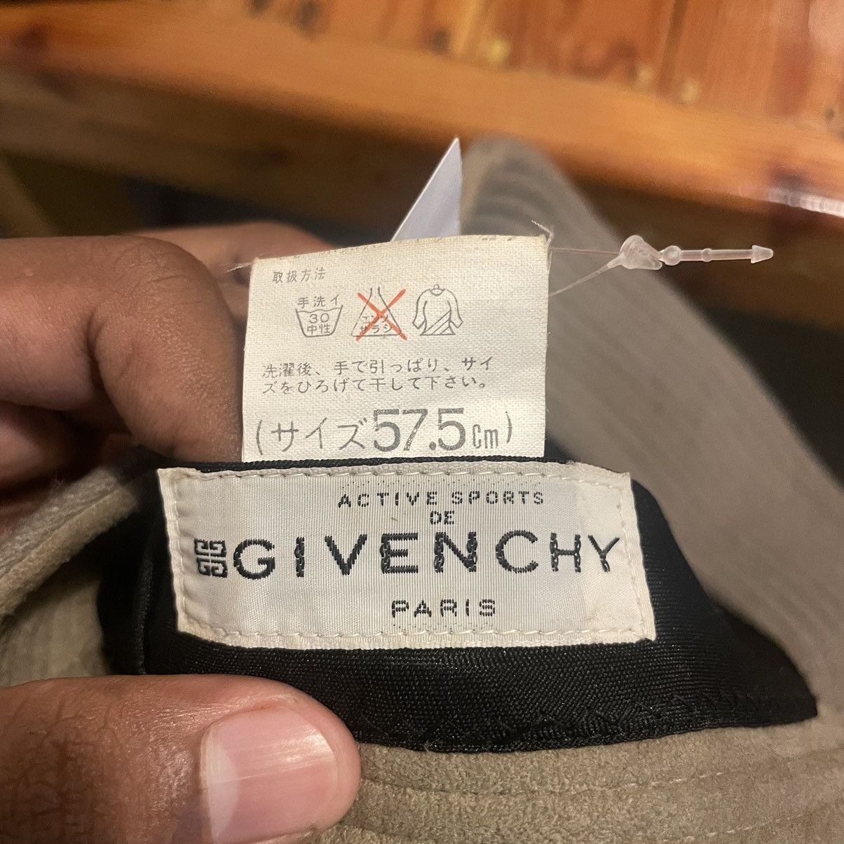 Givenchy × Vintage Givenchy Vintage Bucket Hat Size ONE SIZE - 5 Thumbnail