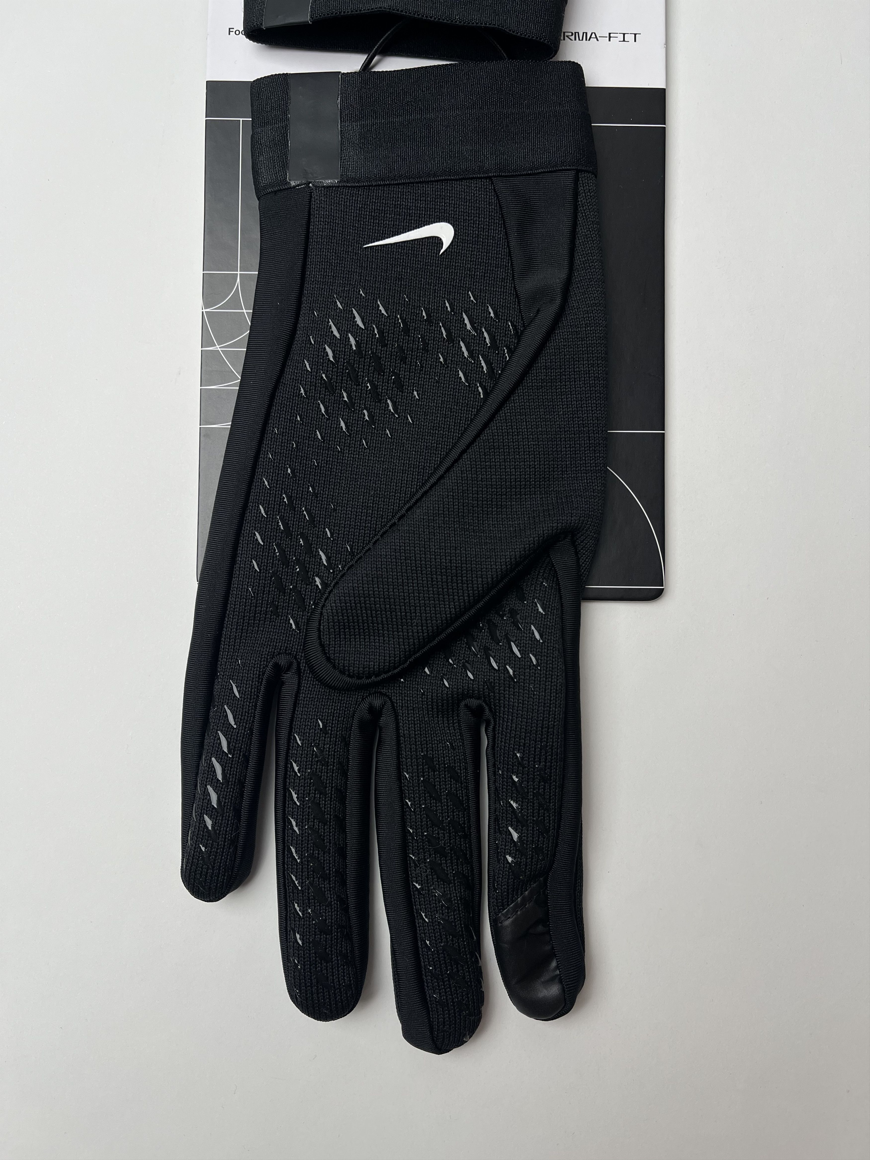 Nike Gloves Nike Therma-FIT Academy Size 34 - 2 Thumbnail