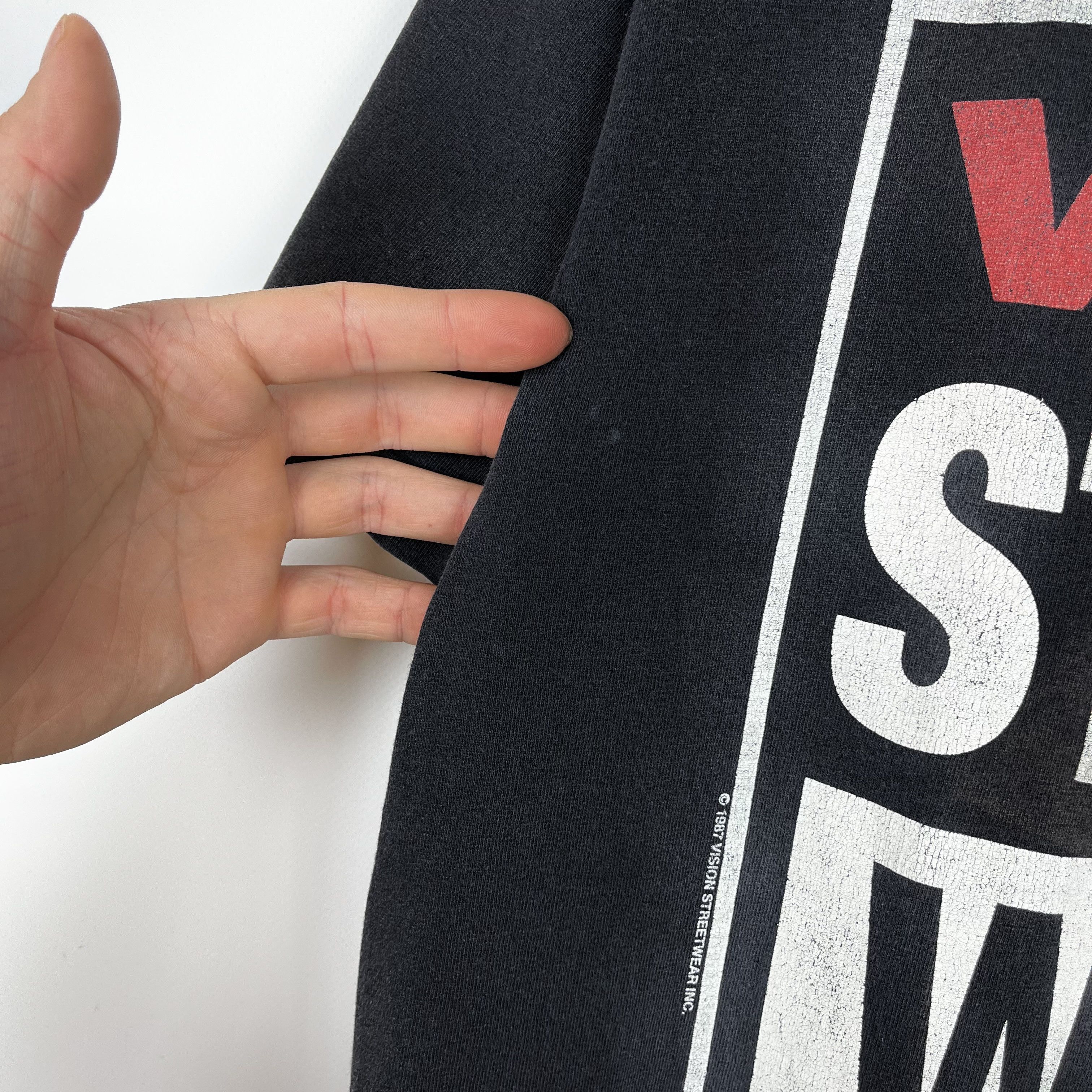 Vision Streetwear Vintage Vision Streetwear Big Logo T Shirt 1987 Size US L / EU 52-54 / 3 - 11 Thumbnail