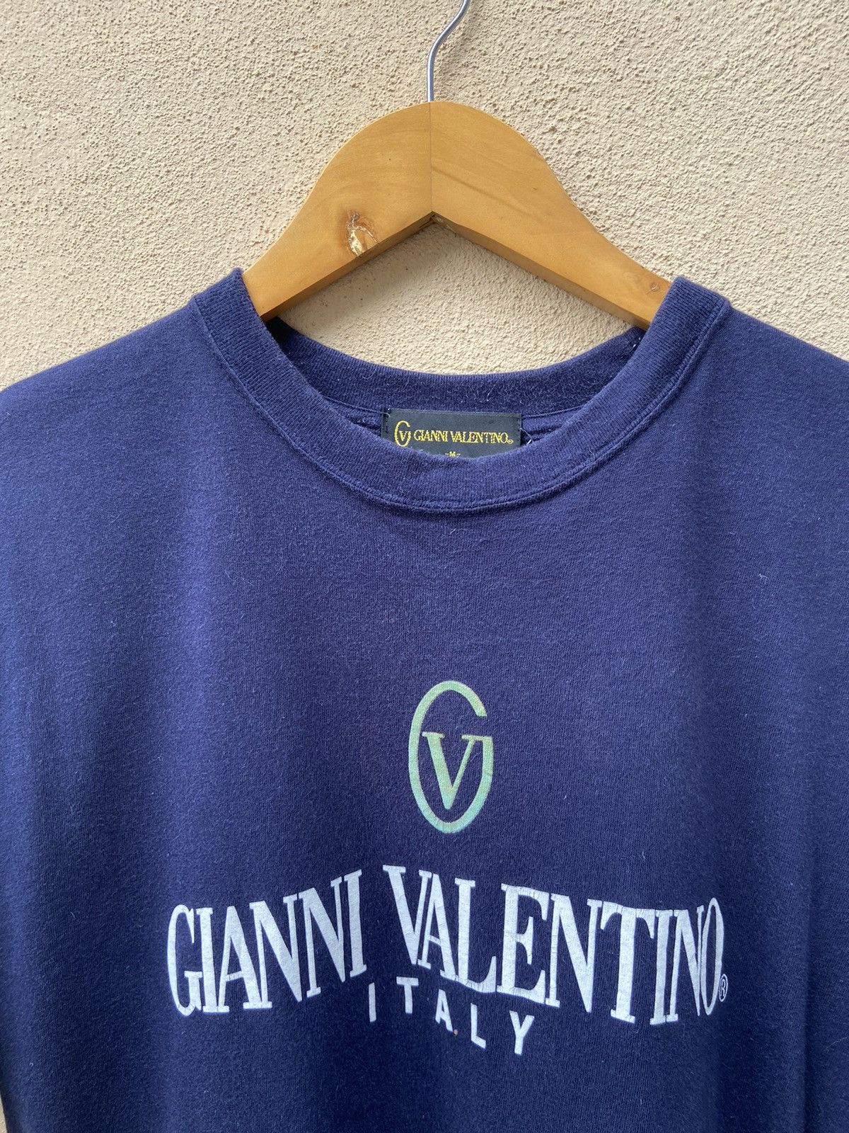 Gianni Valentino 🔥 Gianni Valentino t shirt spell out Size US M / EU 48-50 / 2 - 2 Thumbnail