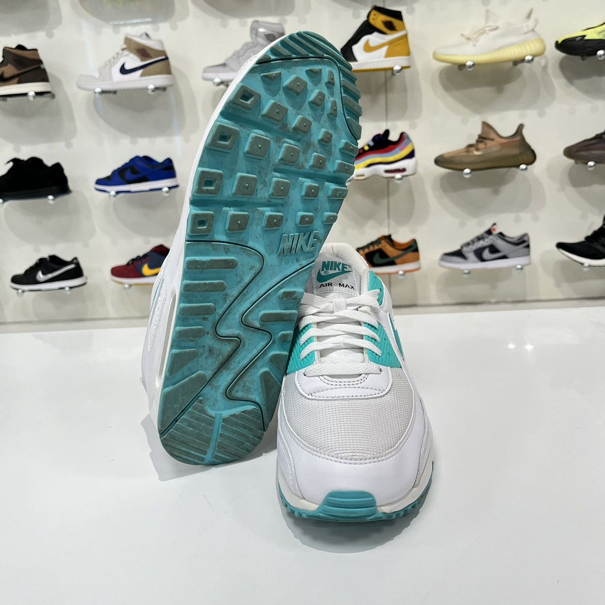 Nike Nike Air Max 90 Hyper Jade Size US 11.5 / EU 44-45 - 10 Thumbnail