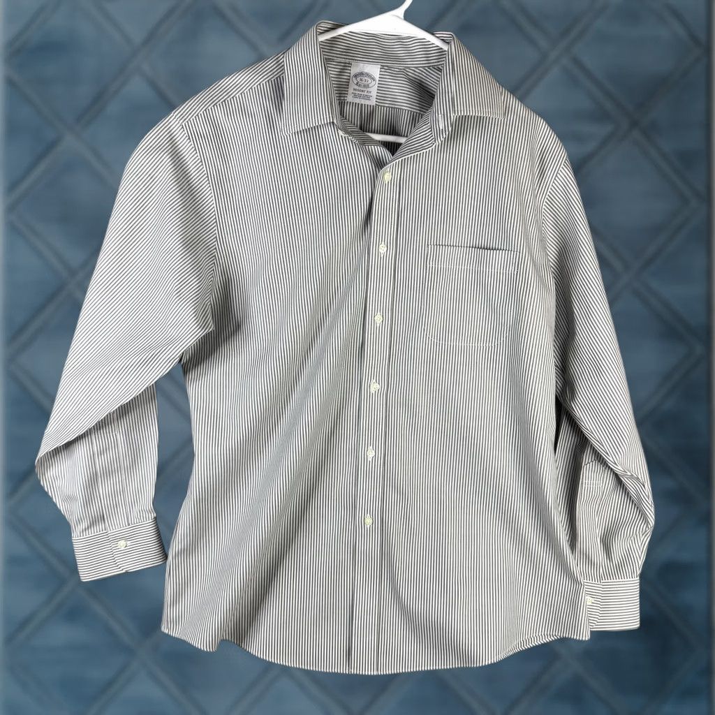 Brooks Brothers Brooks Brothers Shirt Mens 16 32/33 Gray Stripe Regent Non Iron Supima Cotton Dress Shirt Size US L / EU 52-54 / 3 - 1 Thumbnail