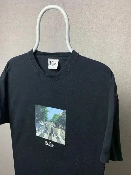 Band Tees The Beatles T-shirt vintage size XXL box logo black rock Size US XXL / EU 58 / 5 - 2 Thumbnail
