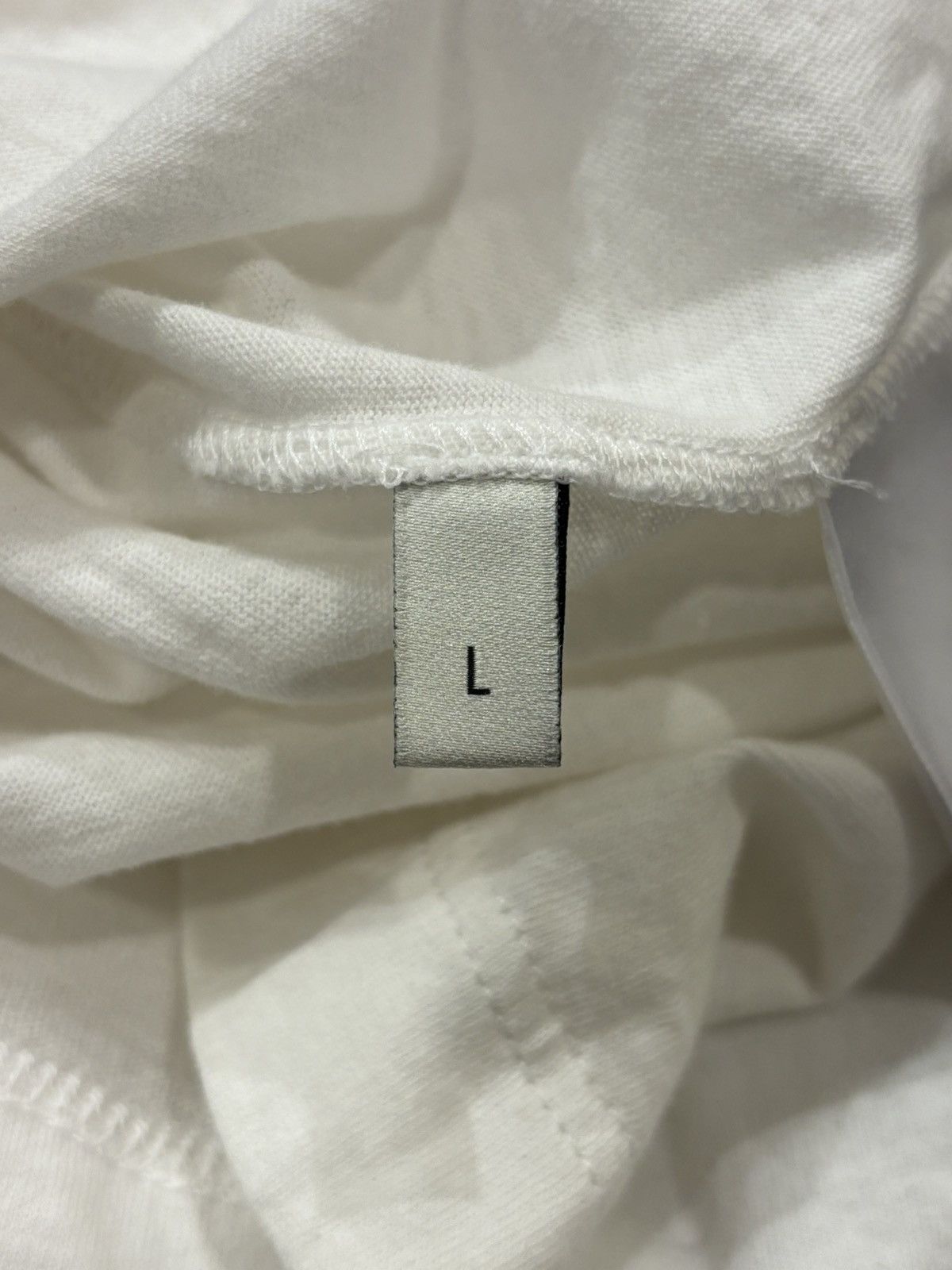 Gucci Gucci Vintage Washed Tee - White Size US L / EU 52-54 / 3 - 8 Thumbnail