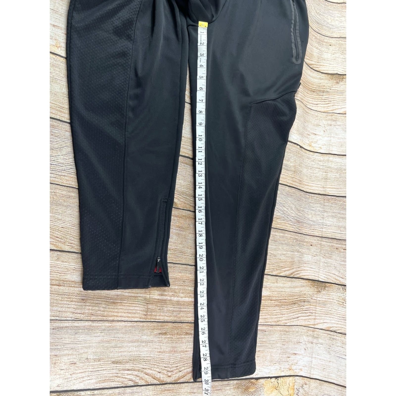 Vintage Champs Black Sweatpants Mens L Sports Activewear Pants Size L Regular Front Zipper Holes VINTAGE? Size US 33 - 6 Thumbnail