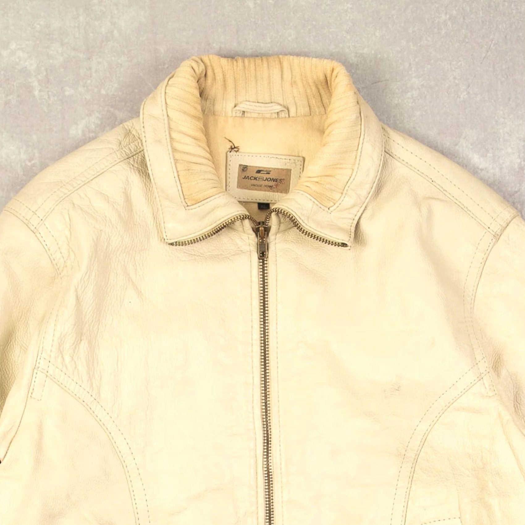 Vintage VINTAGE Leather Bomber Jacket XL Men's Cream Americana Jacket Size US XL / EU 56 / 4 - 3 Thumbnail