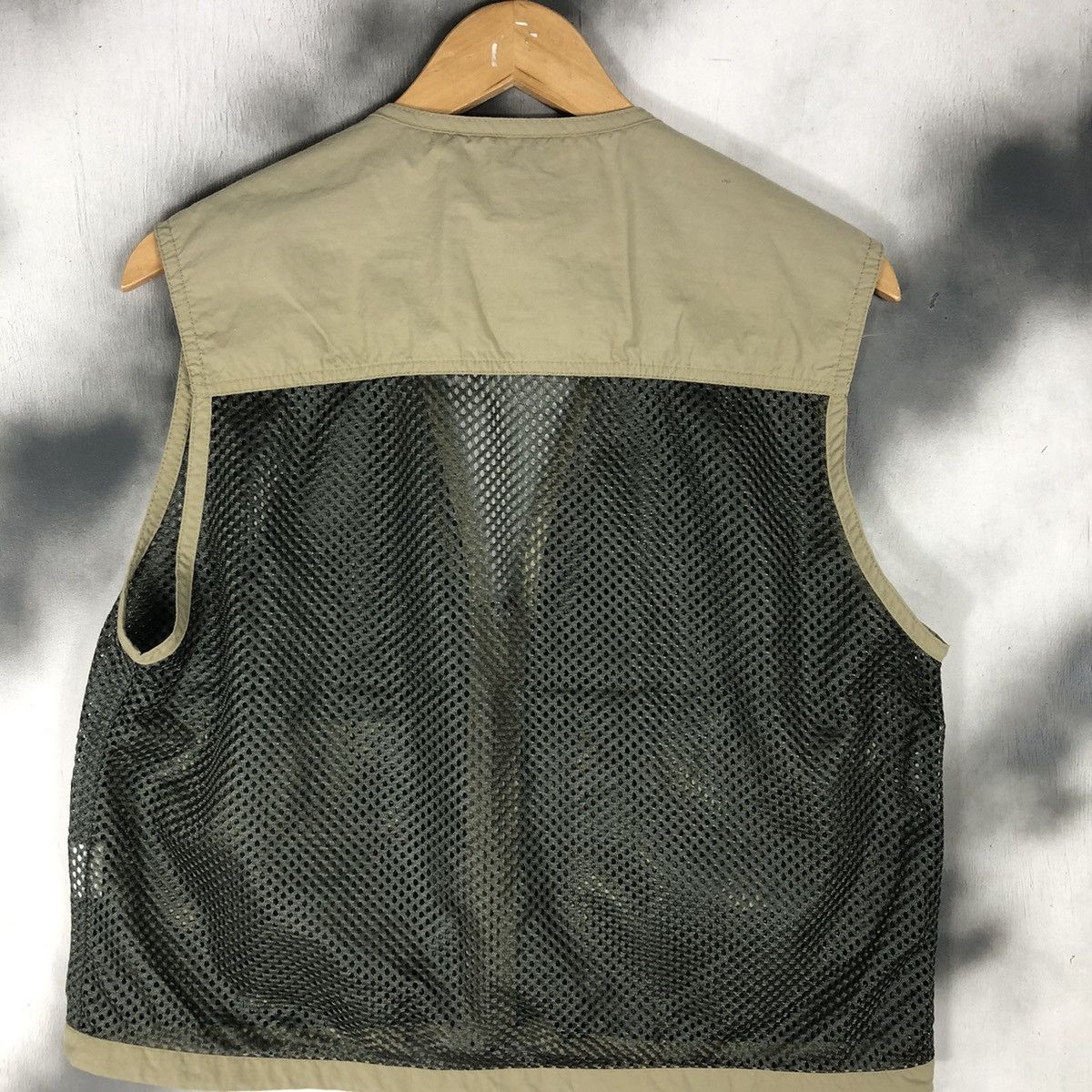 Montbell Vintage Montbell Sleeveless Fishing Jacket Size US L / EU 52-54 / 3 - 7 Thumbnail