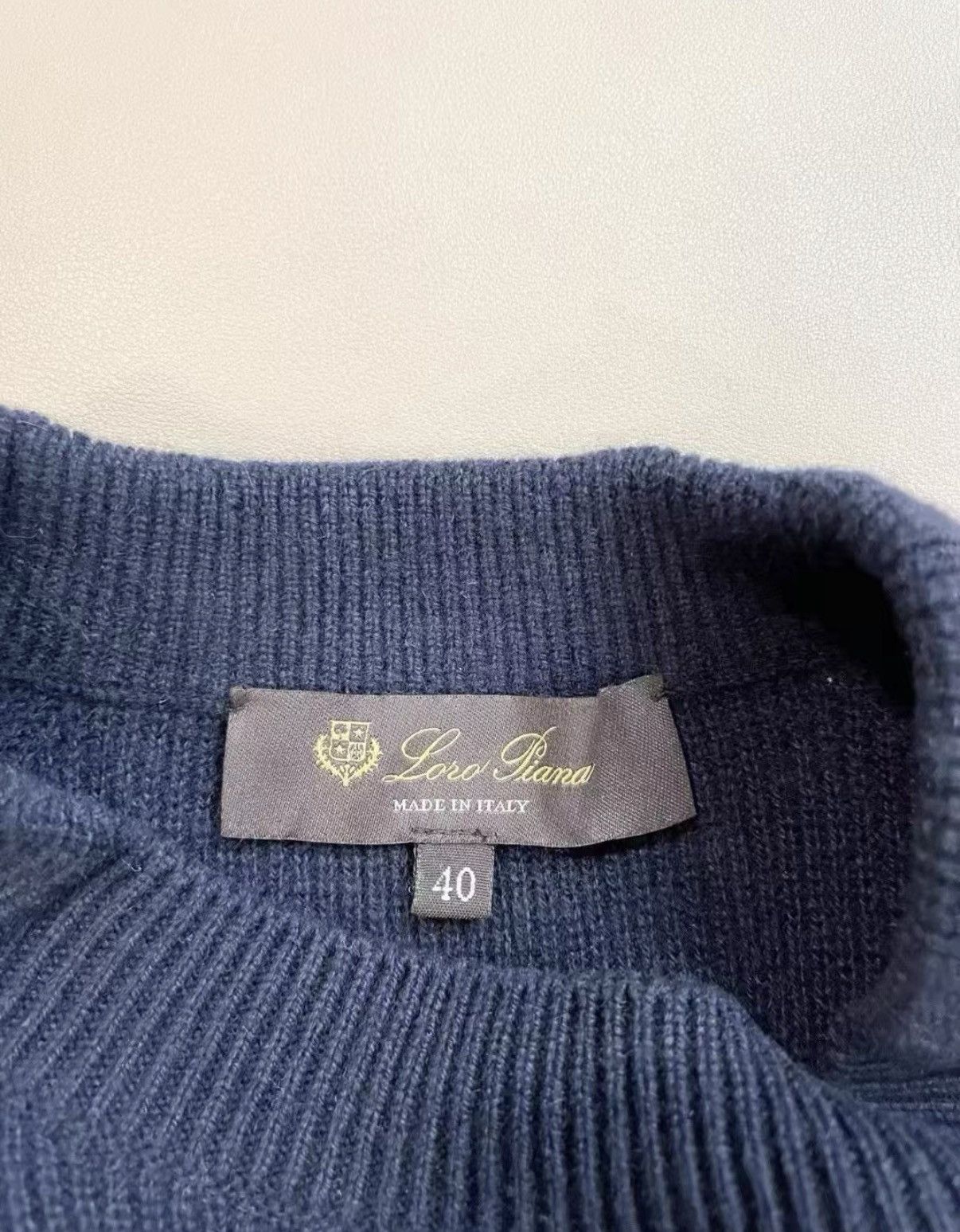 Loro Piana Loro Piana Classic Blue Cashmere Sweater J33 Size M / US 6-8 / IT 42-44 - 4 Thumbnail