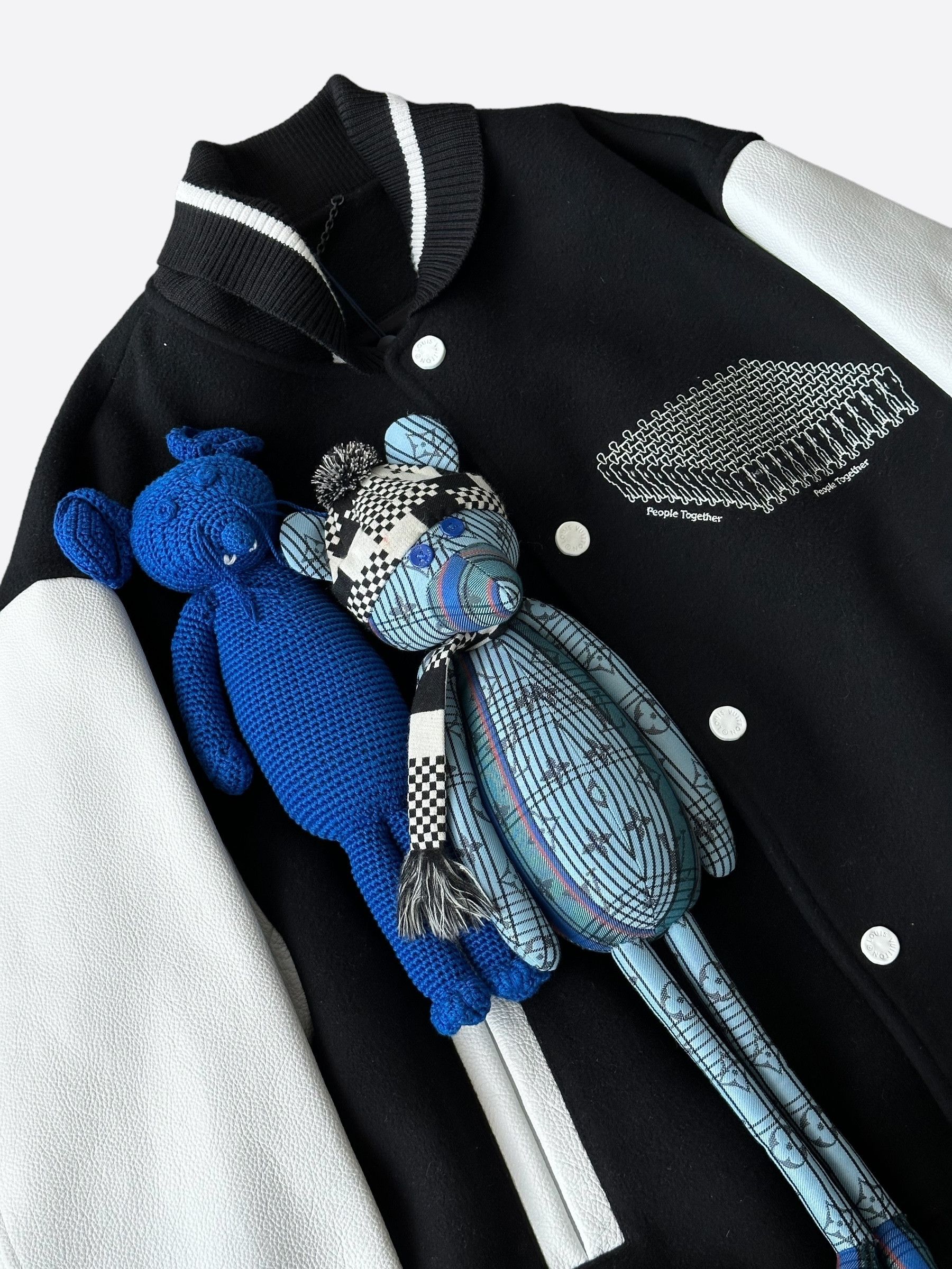 Louis Vuitton Louis Vuitton Black & White Puppet Varsity Size US XL / EU 56 / 4 - 3 Thumbnail