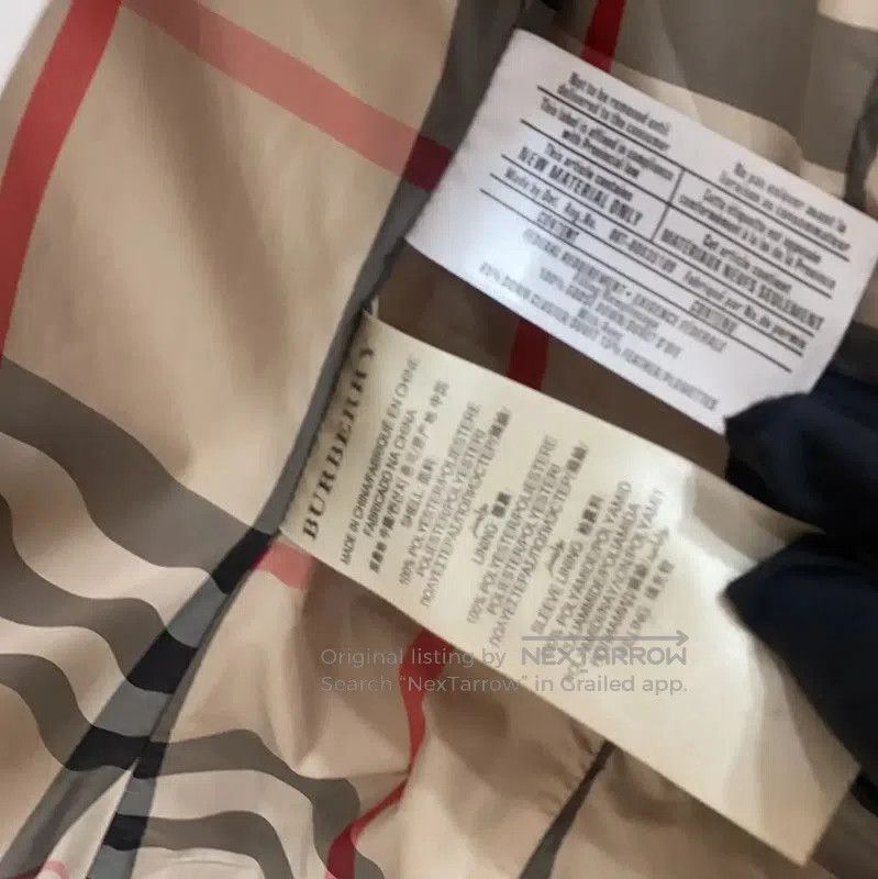 Burberry Burberry Women's Black Down Jacket for Winter. Size XS / US 0-2 / IT 36-38 - 4 Thumbnail