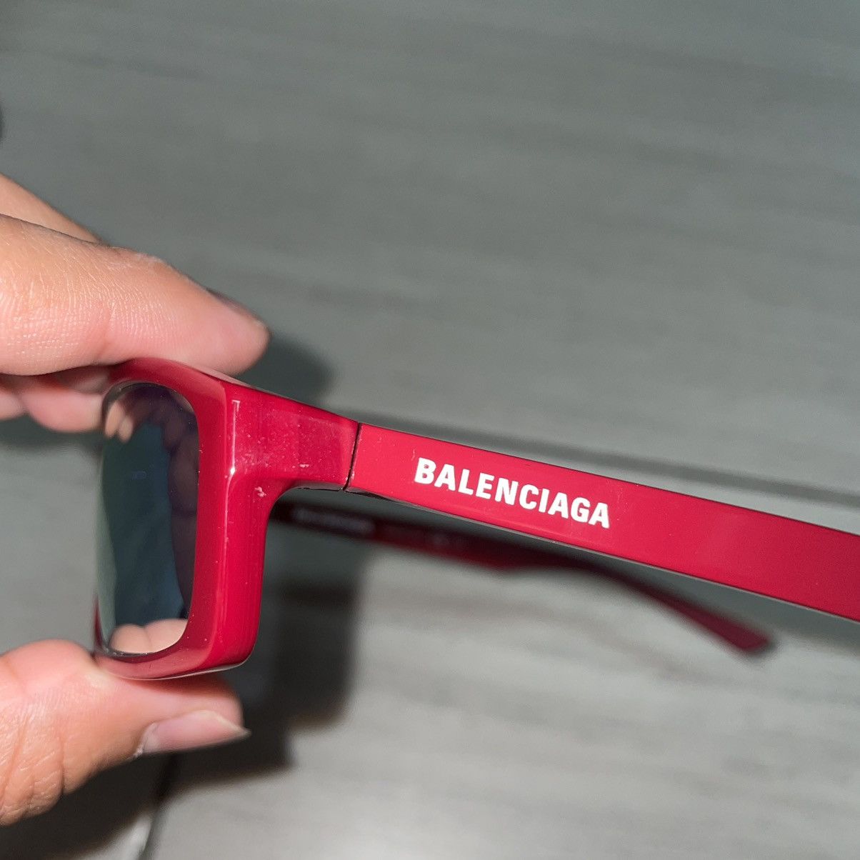 Balenciaga Balenciaga Mirror Sunglasses in Red Size ONE SIZE - 7 Thumbnail