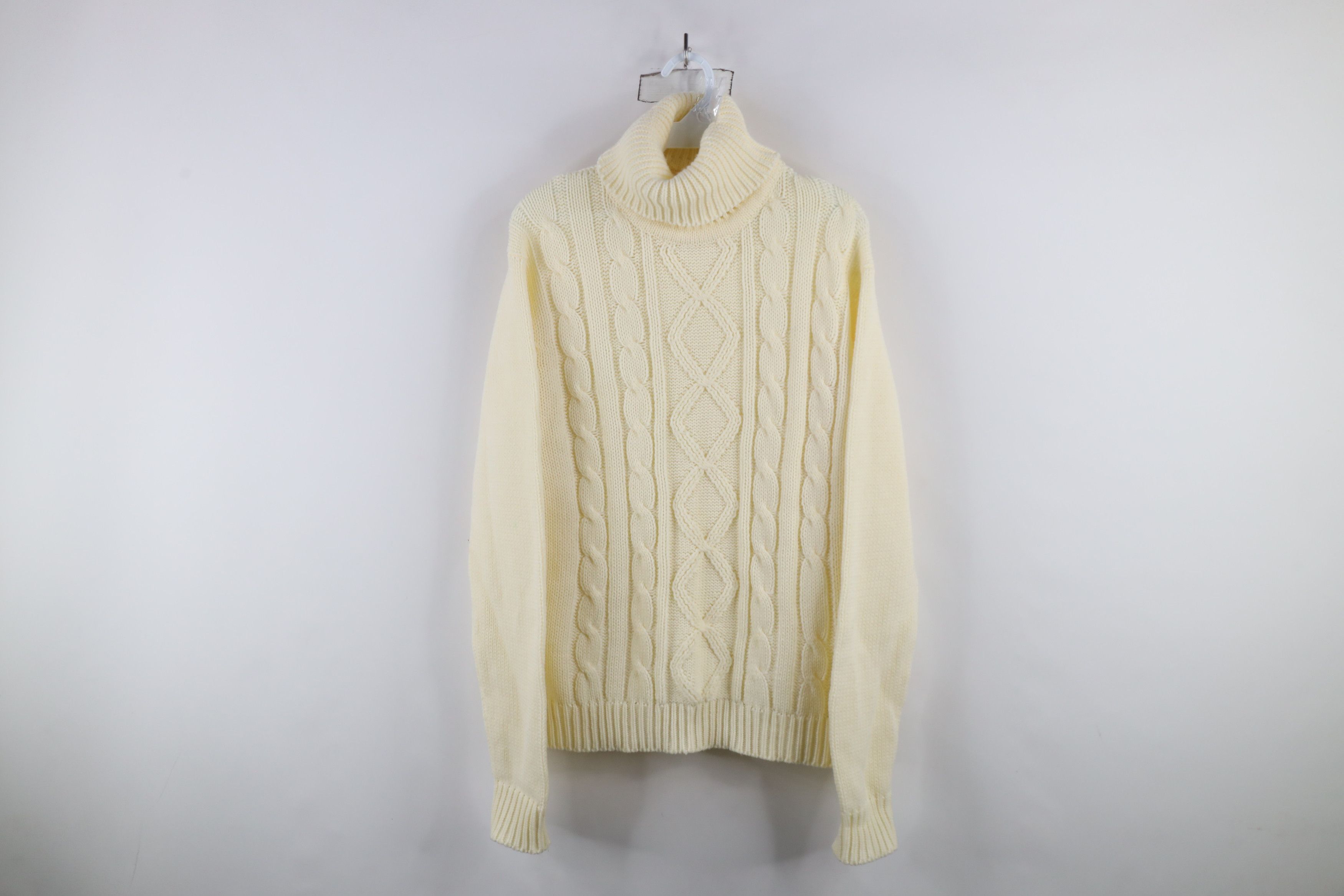 Vintage Vintage 70s Streetwear Knit Fisherman Turtleneck Sweater Size US L / EU 52-54 / 3 - 1 Thumbnail