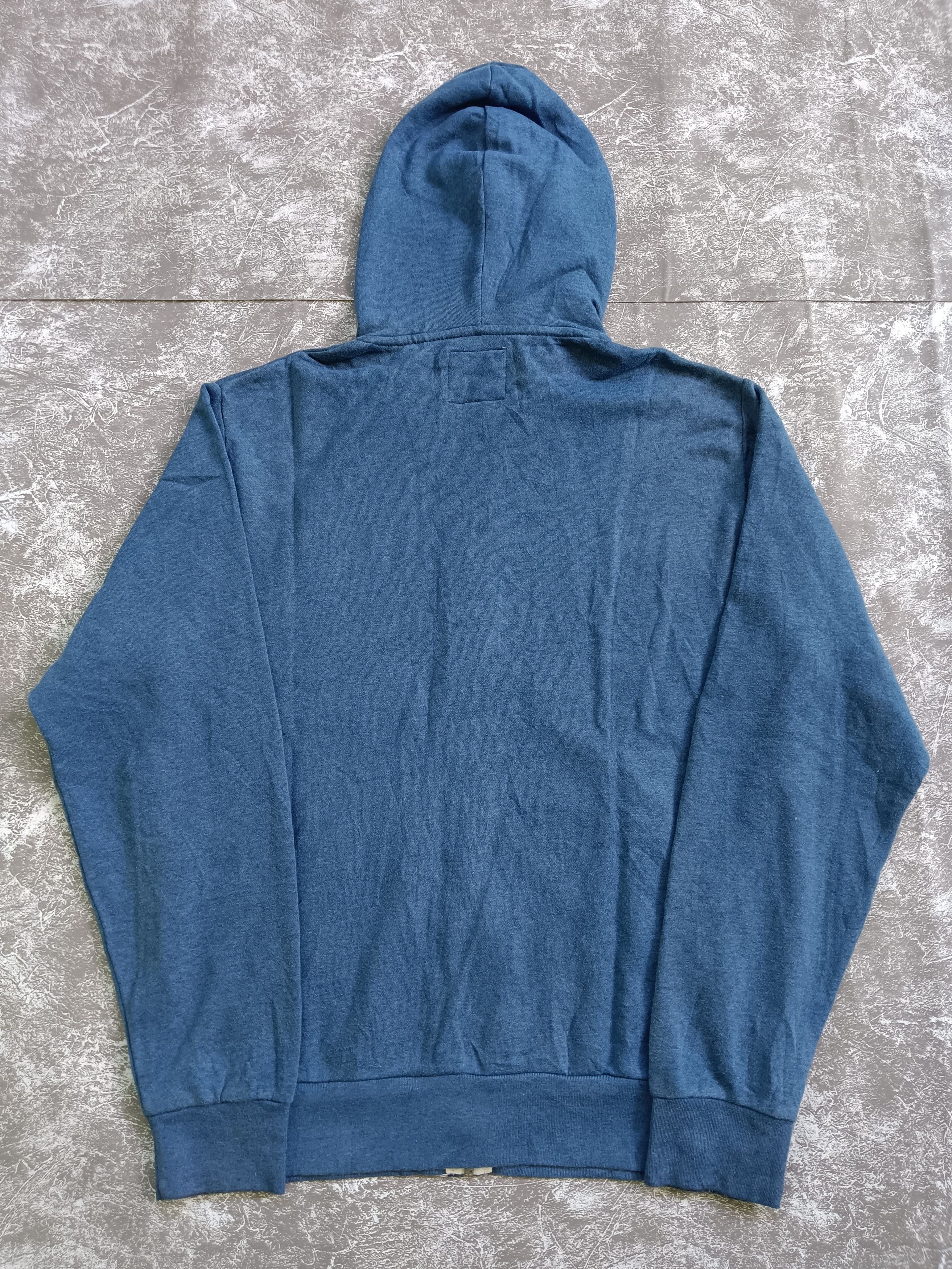 Old Navy Wow Old Navy Blue Size US M / EU 48-50 / 2 - 3 Thumbnail
