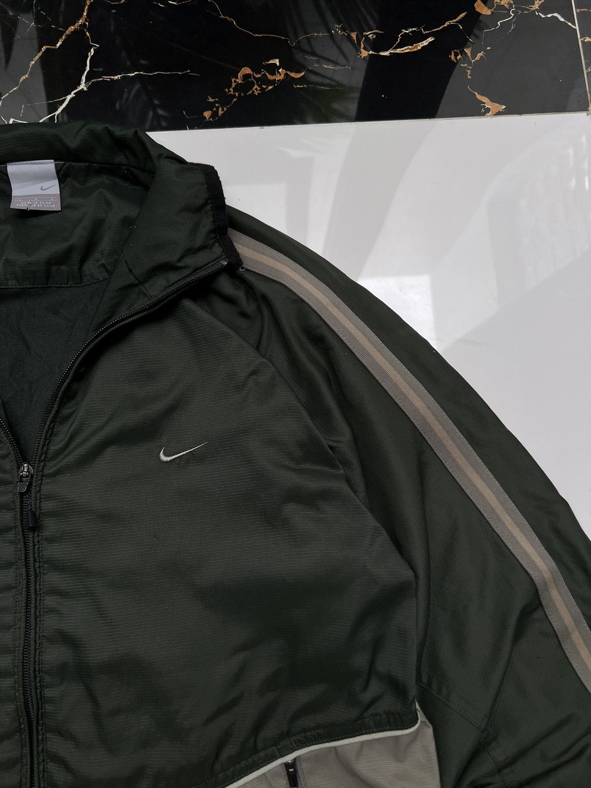 Nike × Vintage 90's NIKE RARE SWOOSH LOGO TRACK JACKET Y2K Size US L / EU 52-54 / 3 - 4 Thumbnail